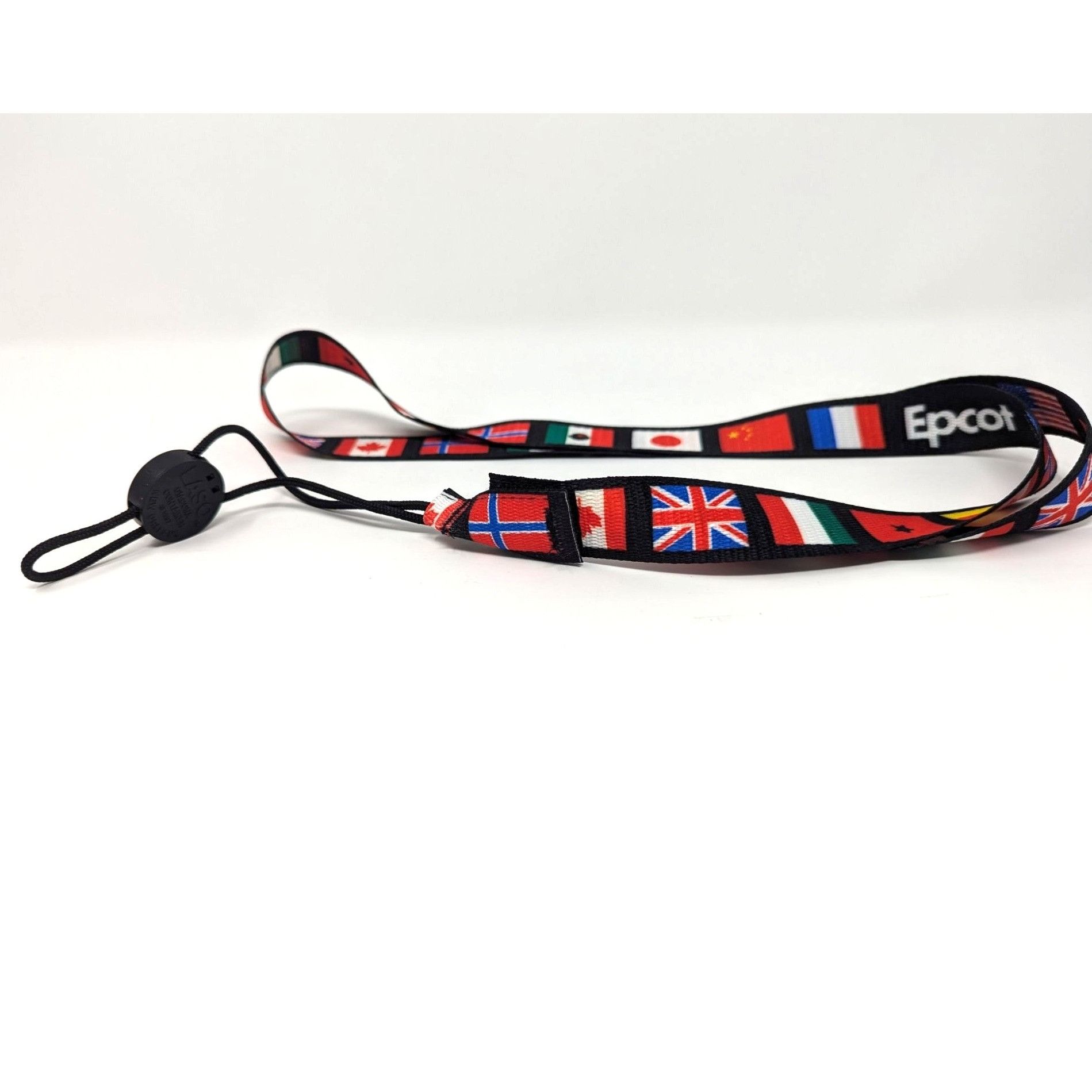 Other Epcot Disney World Disneyland Showcase Pin Lanyard Country Size ONE SIZE - 2 Thumbnail