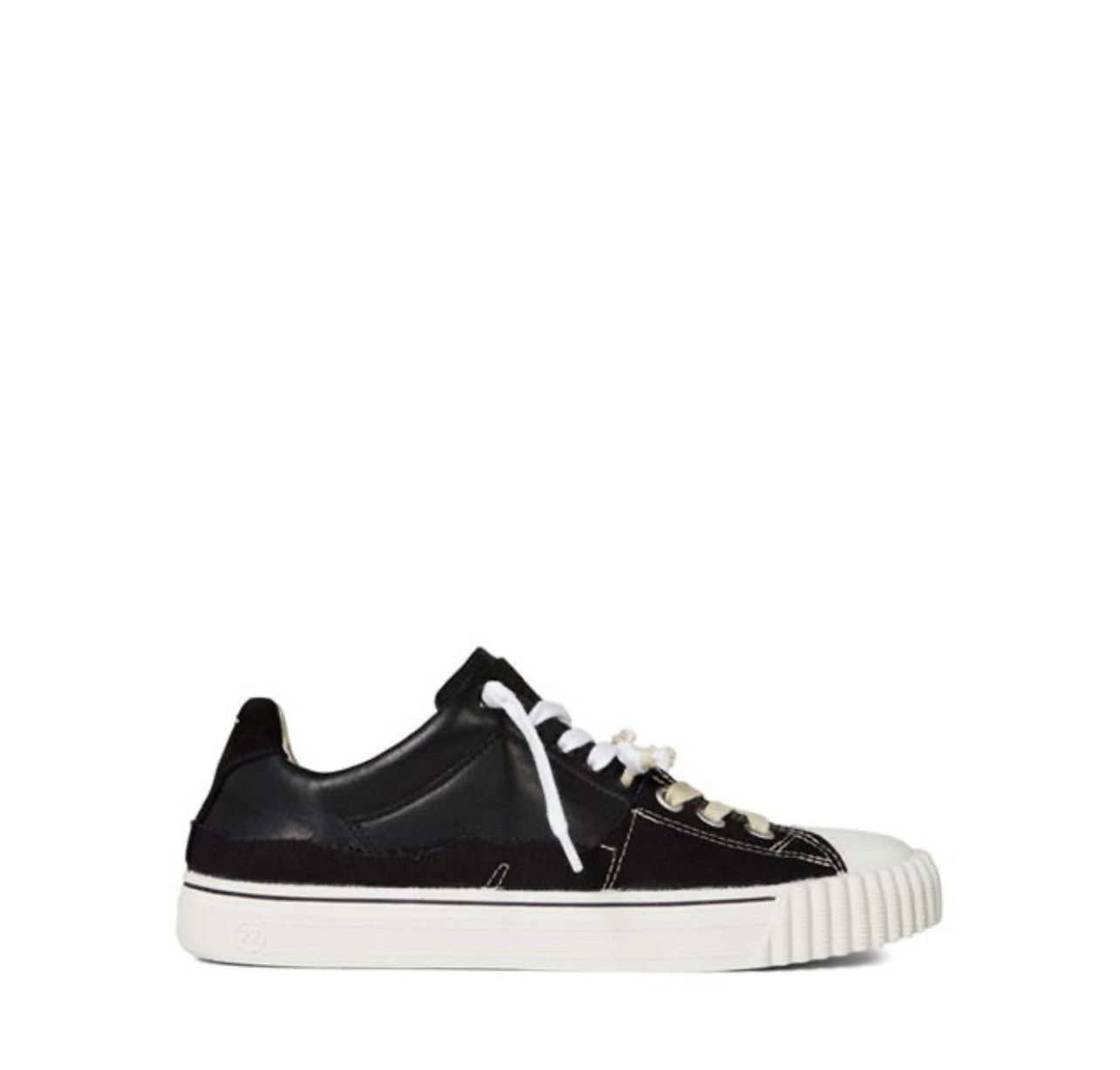 image of Maison Margiela Evolution Sneakers in Black, Men's (Size 8)