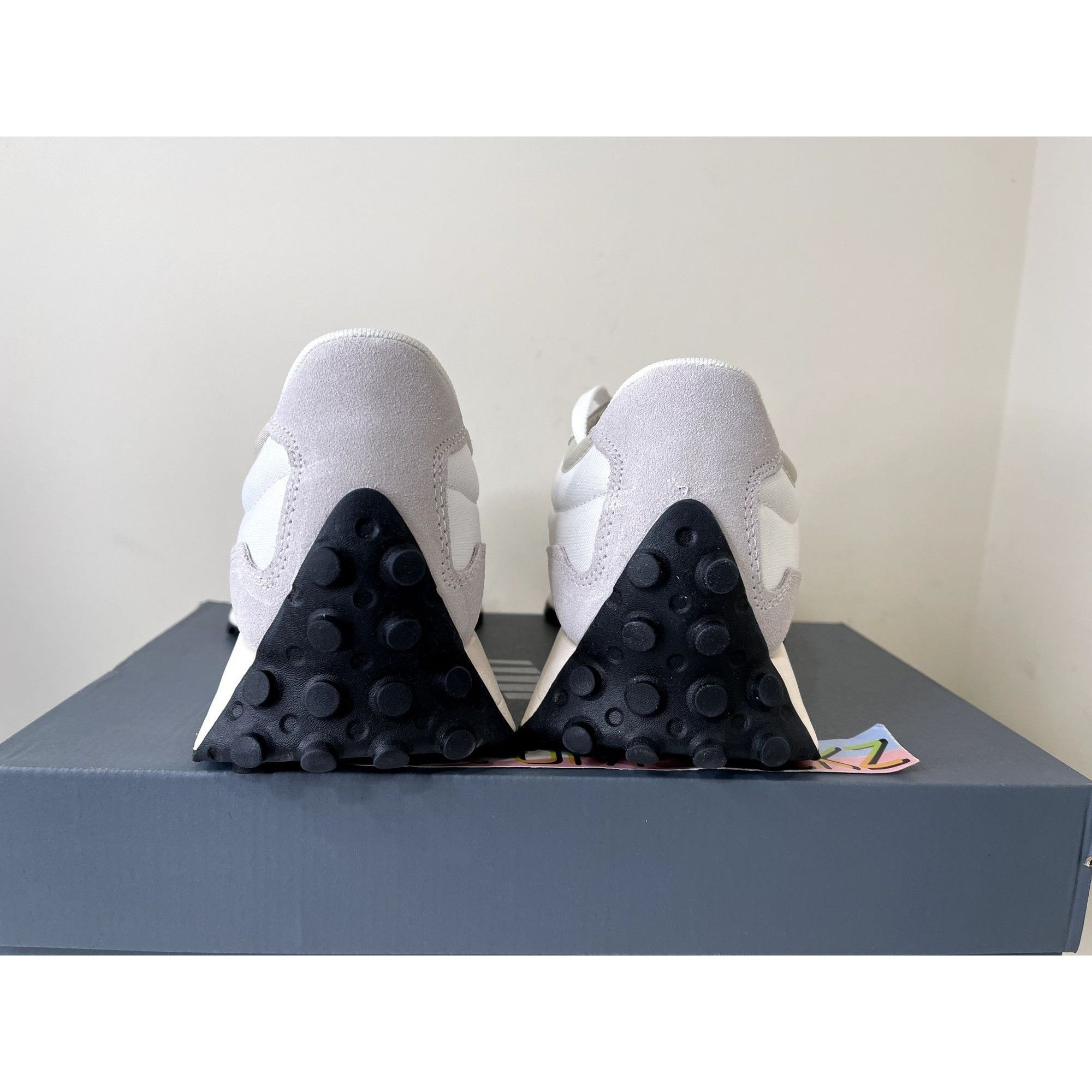 New Balance New Balance 327 Sea Salt Black Mens 11.5us Size US 11.5 / EU 44-45 - 4 Thumbnail