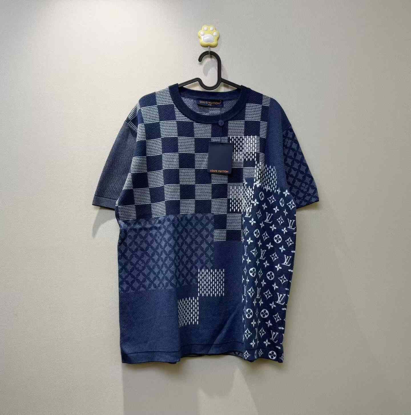 Louis Vuitton LV x NIGO Checkerboard Logo Knit T-shirt Size US L / EU 52-54 / 3 - 1 Thumbnail