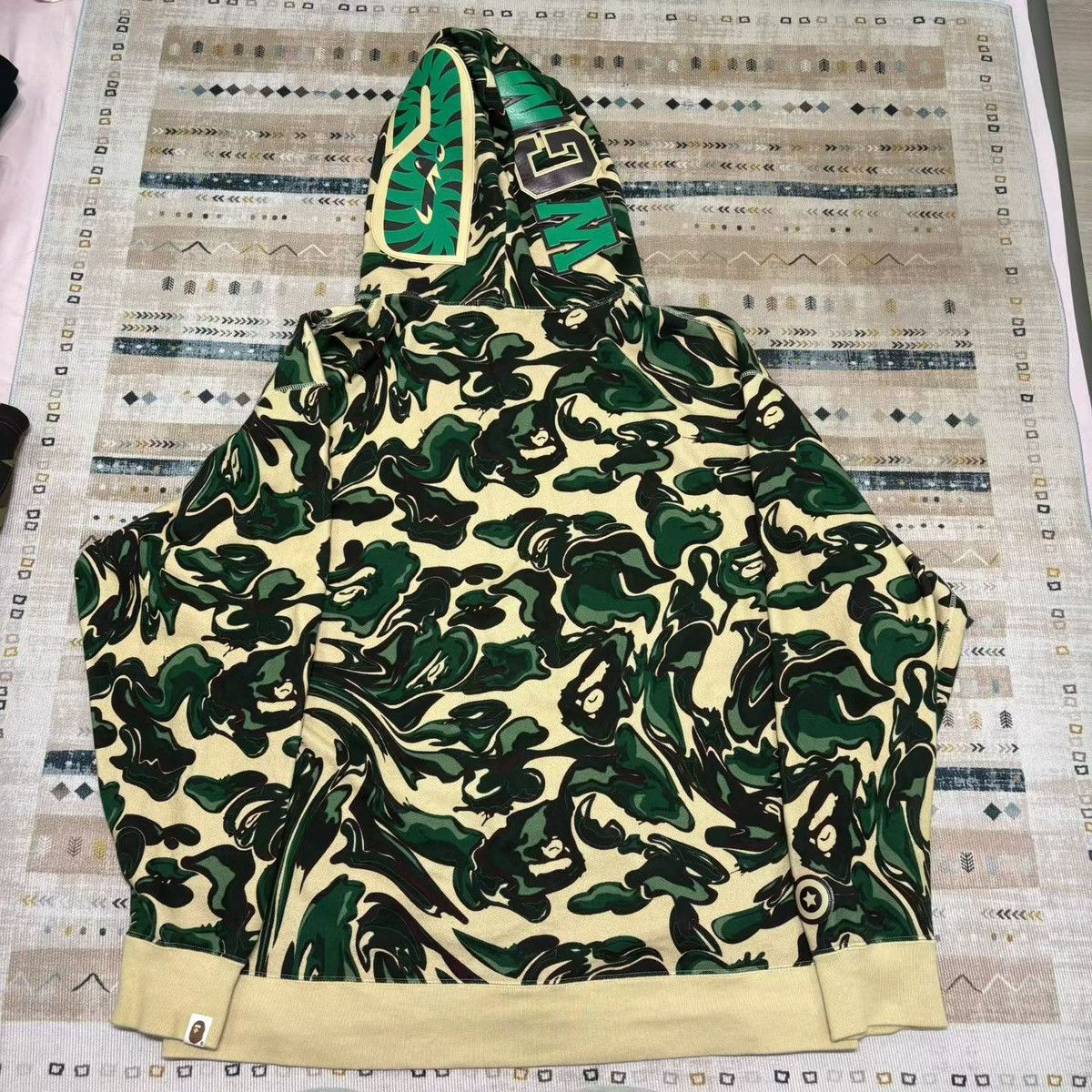 Bape BAPE CAMO SHARK FULL ZIP HOODIE Size US XXL / EU 58 / 5 - 2 Thumbnail