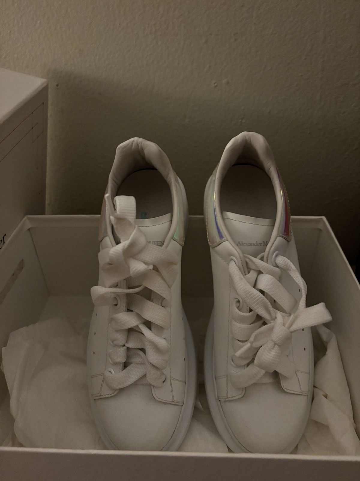 Alexander McQueen White Alexander Mcqeen Size 37 Size US 7 / IT 37 - 7 Thumbnail