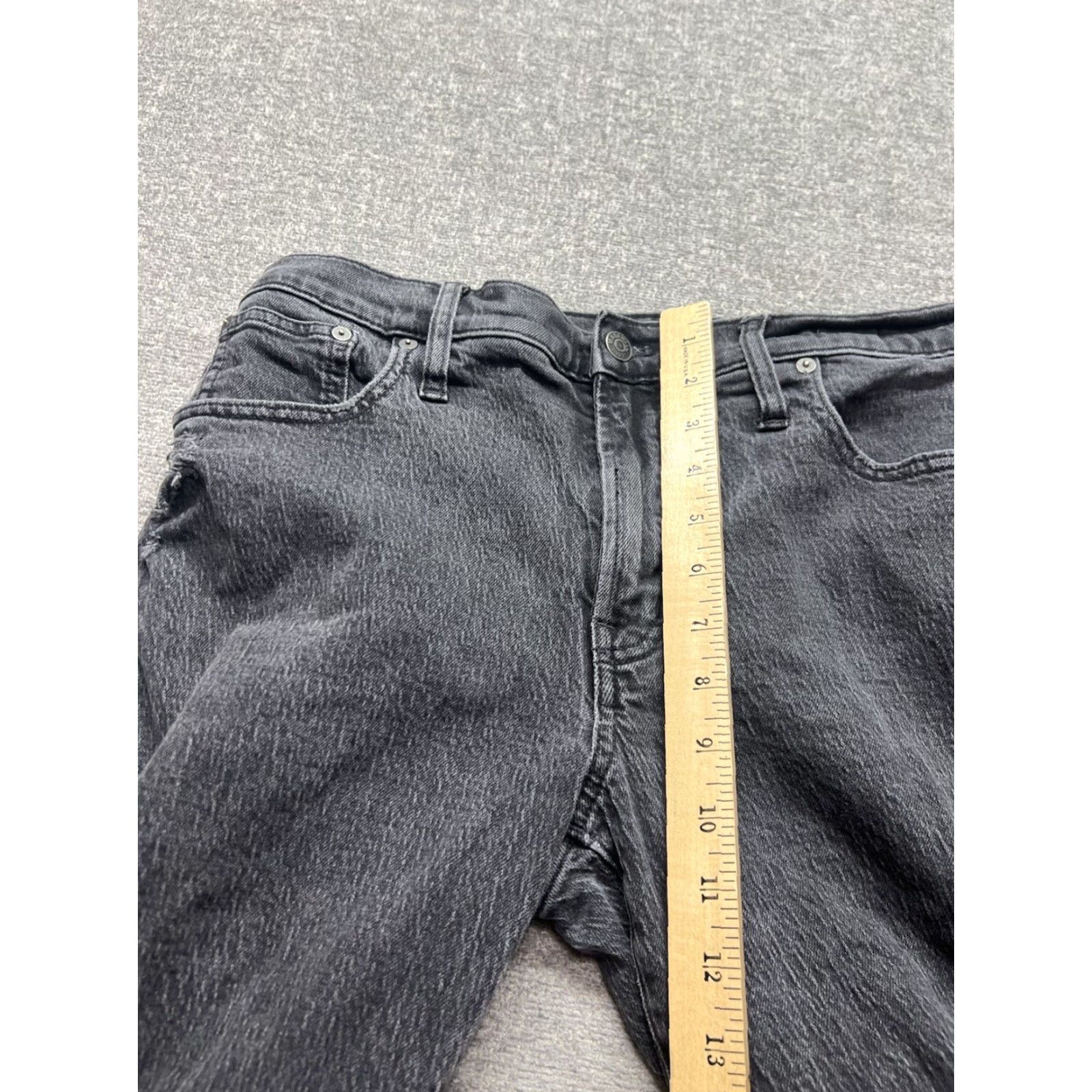 Madewell Madewell Jeans Black Women’s 30T Mid Rise Distressed Vintage Straight Inseam 30 in 32 waist Size 30" / US 8 / IT 44 - 5 Thumbnail