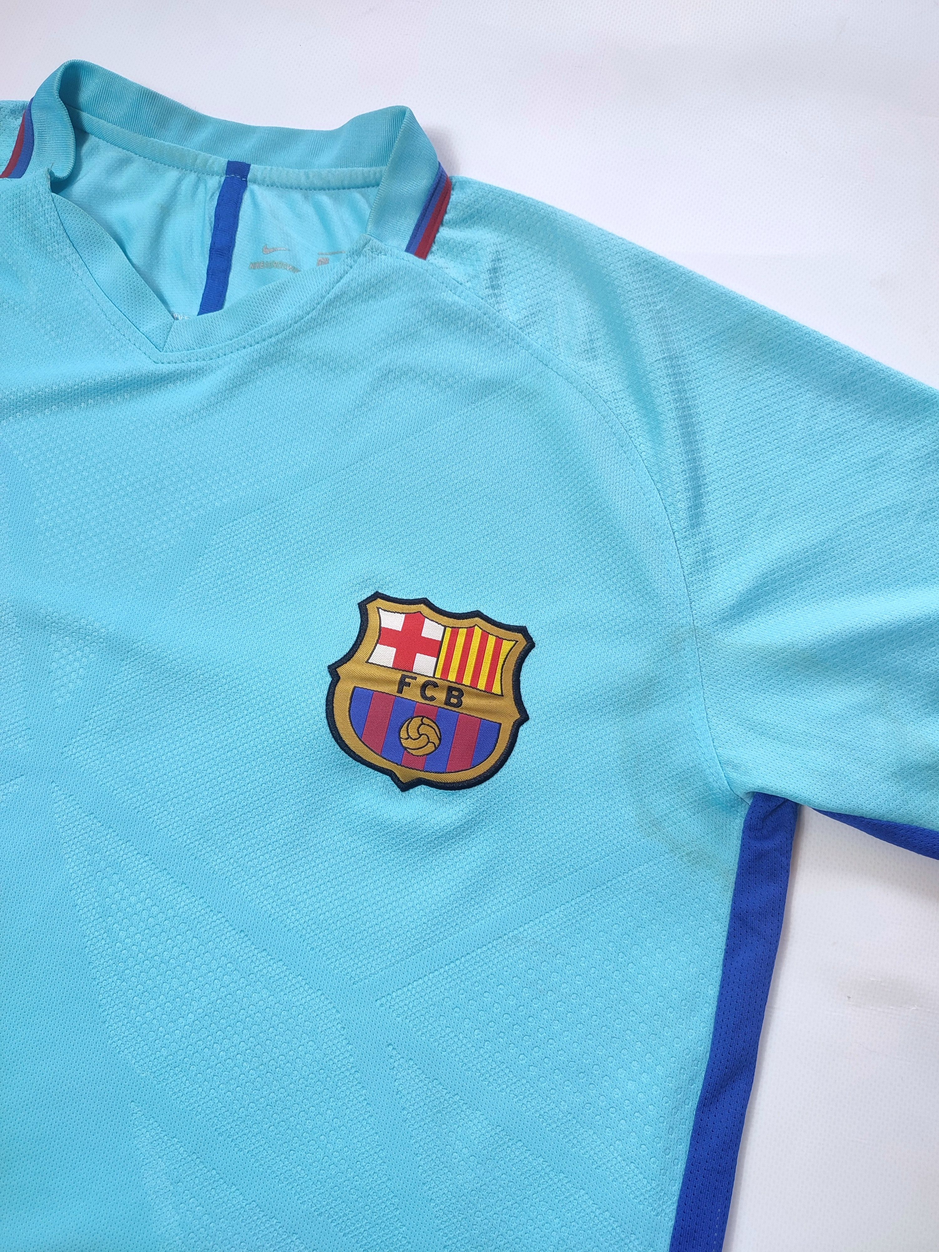 Nike Nike FC Barcelona 2010-2011 AW Jersey Light Blue UNICEF Size US L / EU 52-54 / 3 - 6 Thumbnail