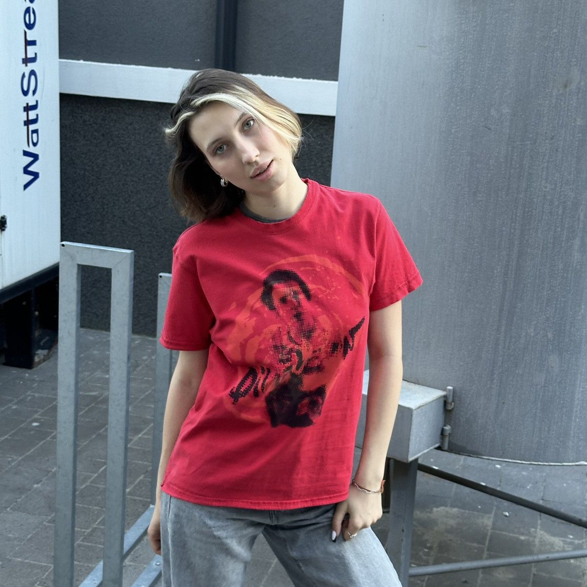 Band Tees × Vintage Vintage Japanese Style Diffusion T-shirts Band Tee Big Logo Size M / US 6-8 / IT 42-44 - 2 Thumbnail