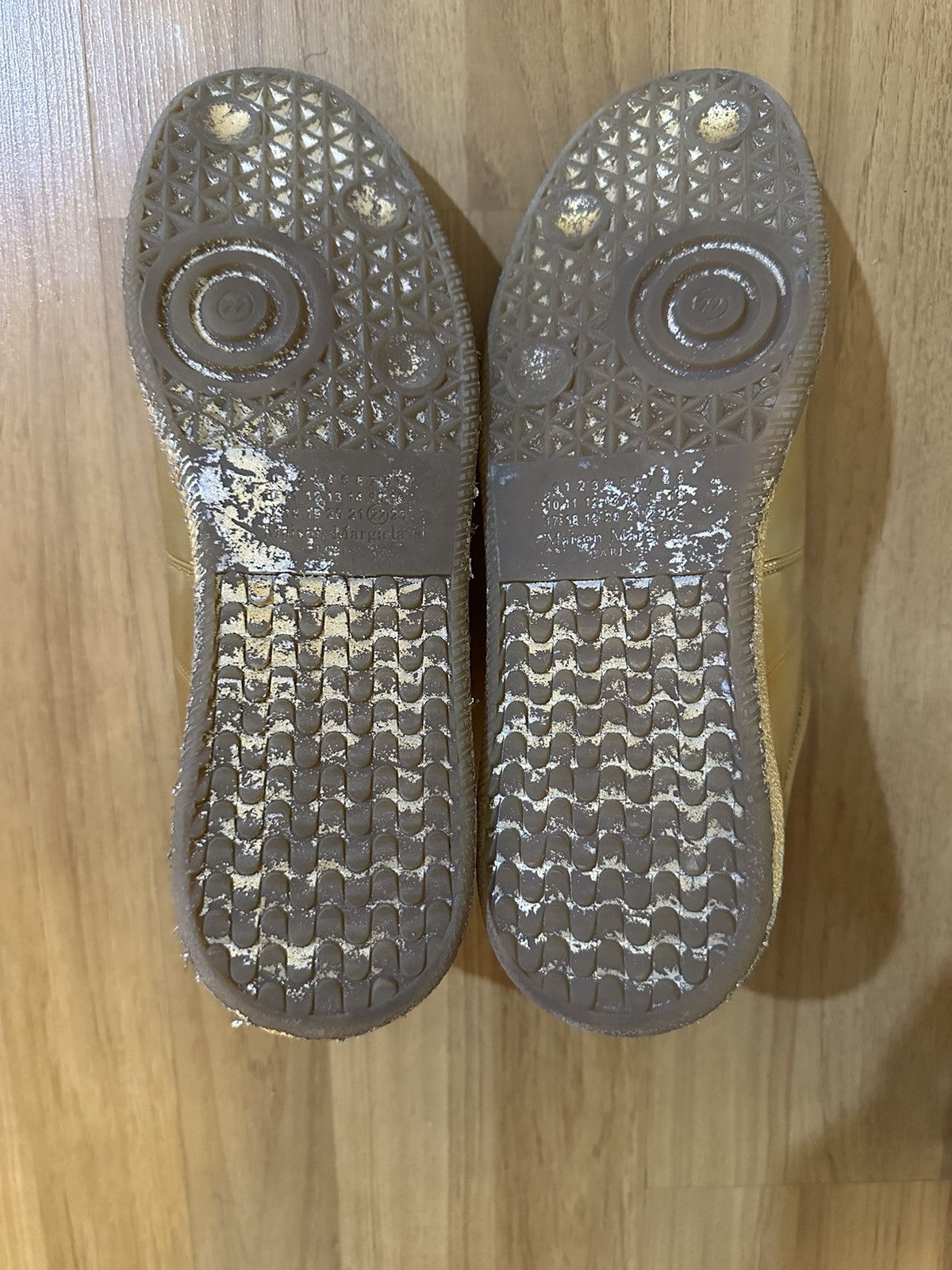 Maison Margiela Maison Margiela GAT Gold Ombre Limited Edition Size US 8 / EU 41 - 14 Thumbnail