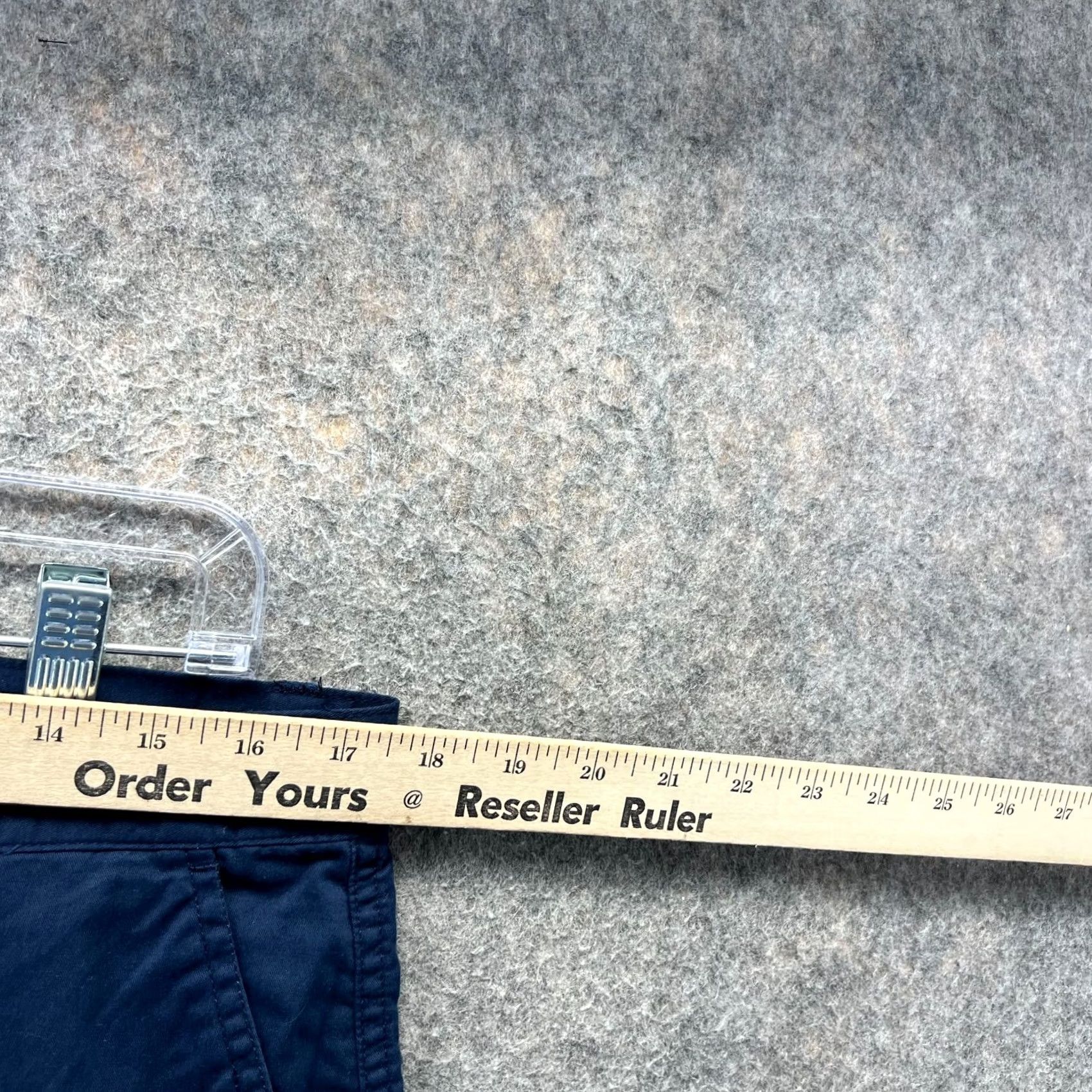 Vintage VINTAGE Columbia Shorts Mens 36 Blue Navy Cargo Flat Front Canvas Golf Golfer Shorts Casual Size US 36 / EU 52 - 3 Thumbnail