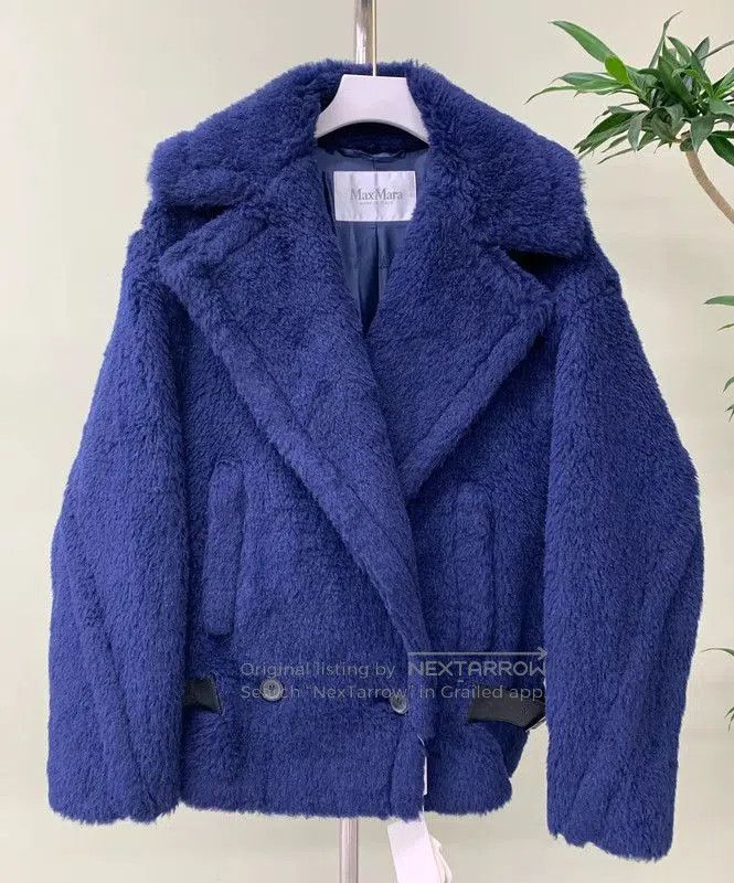 Max Mara MaxMara Dark Blue Wool Ladies Coat . Size M / US 6-8 / IT 42-44 - 2 Thumbnail