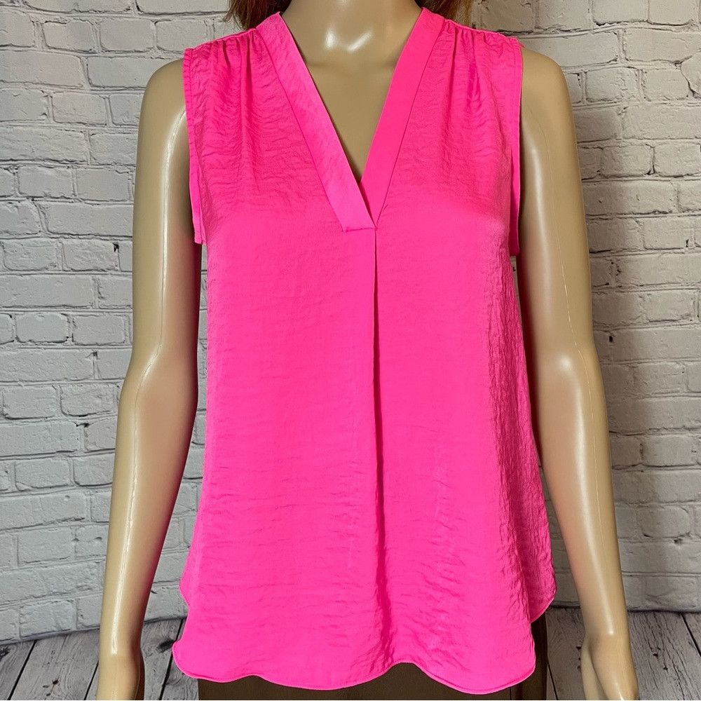 Vince Camuto NWT New Vince Camuto Pink Rumpled Satin Sleeveless Blouse S Size XS / US 0-2 / IT 36-38 - 9 Thumbnail