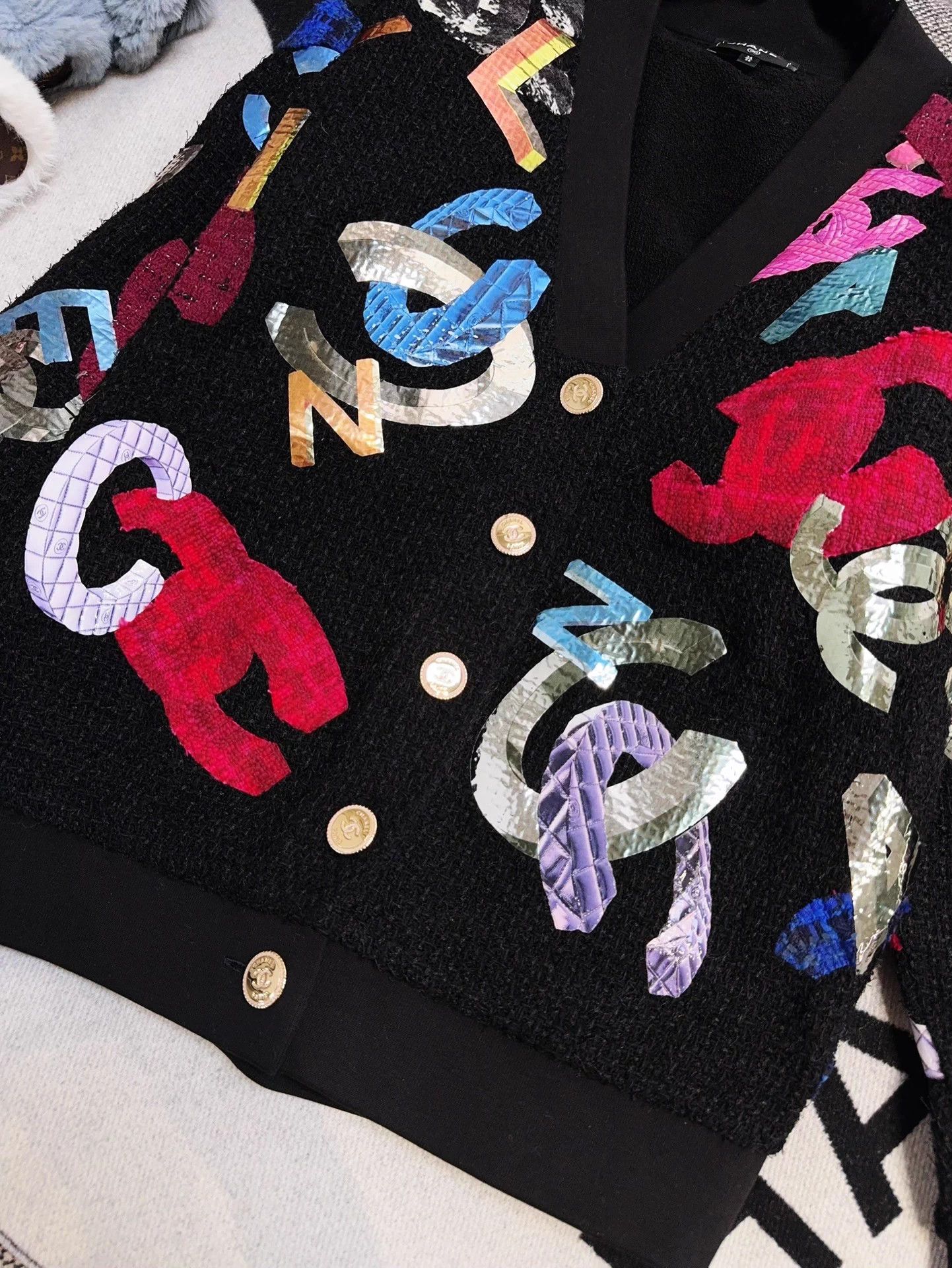 Chanel Chanel 22A Colorful CC Logo Wool Jacket 34/36 Size XS / US 0-2 / IT 36-38 - 2 Thumbnail