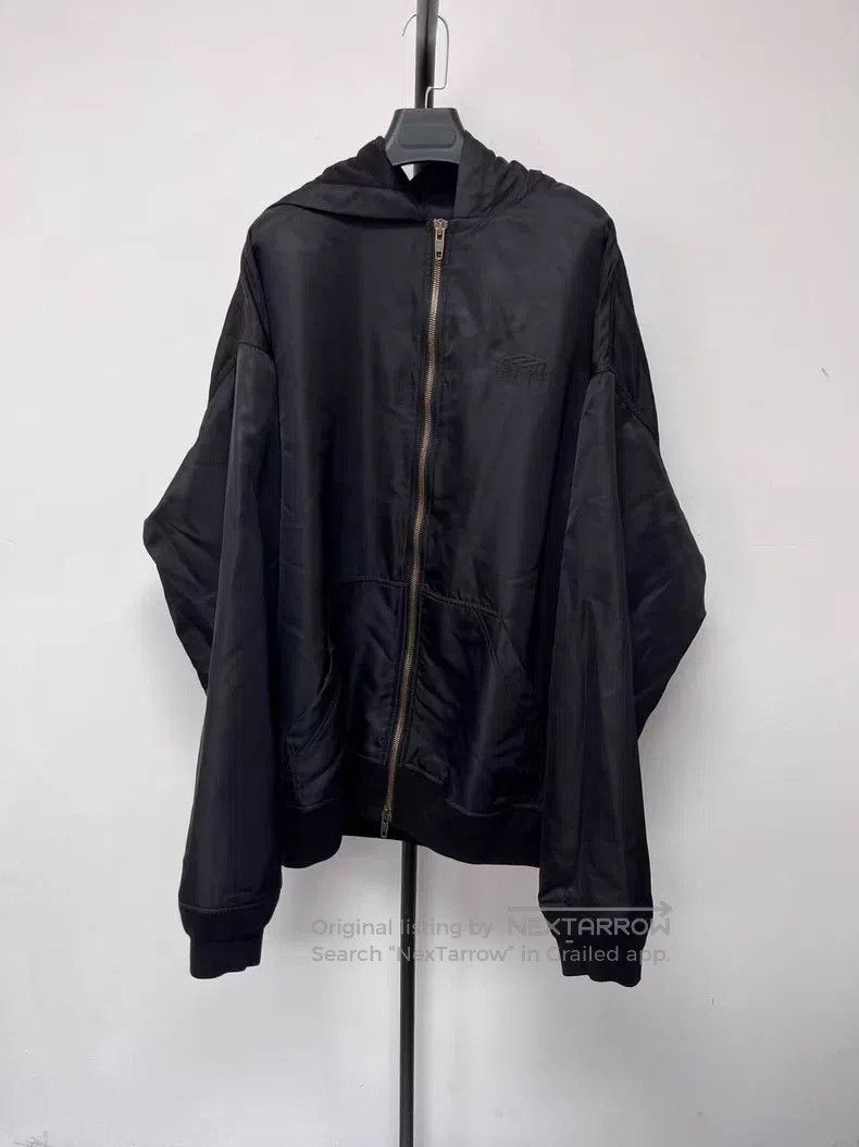 Balenciaga Balenciaga Solid color zip-up hooded long-sleeve jacket Size US M / EU 48-50 / 2 - 1 Thumbnail