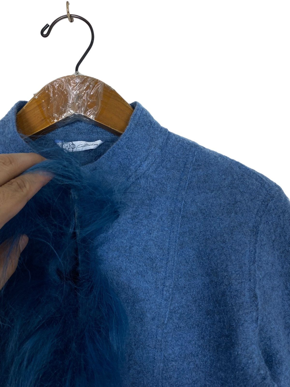 Liu Jo Rare‼️ Vintage Liu Jo Collection Fur Jacket Made in Italy Size XS / US 0-2 / IT 36-38 - 9 Thumbnail