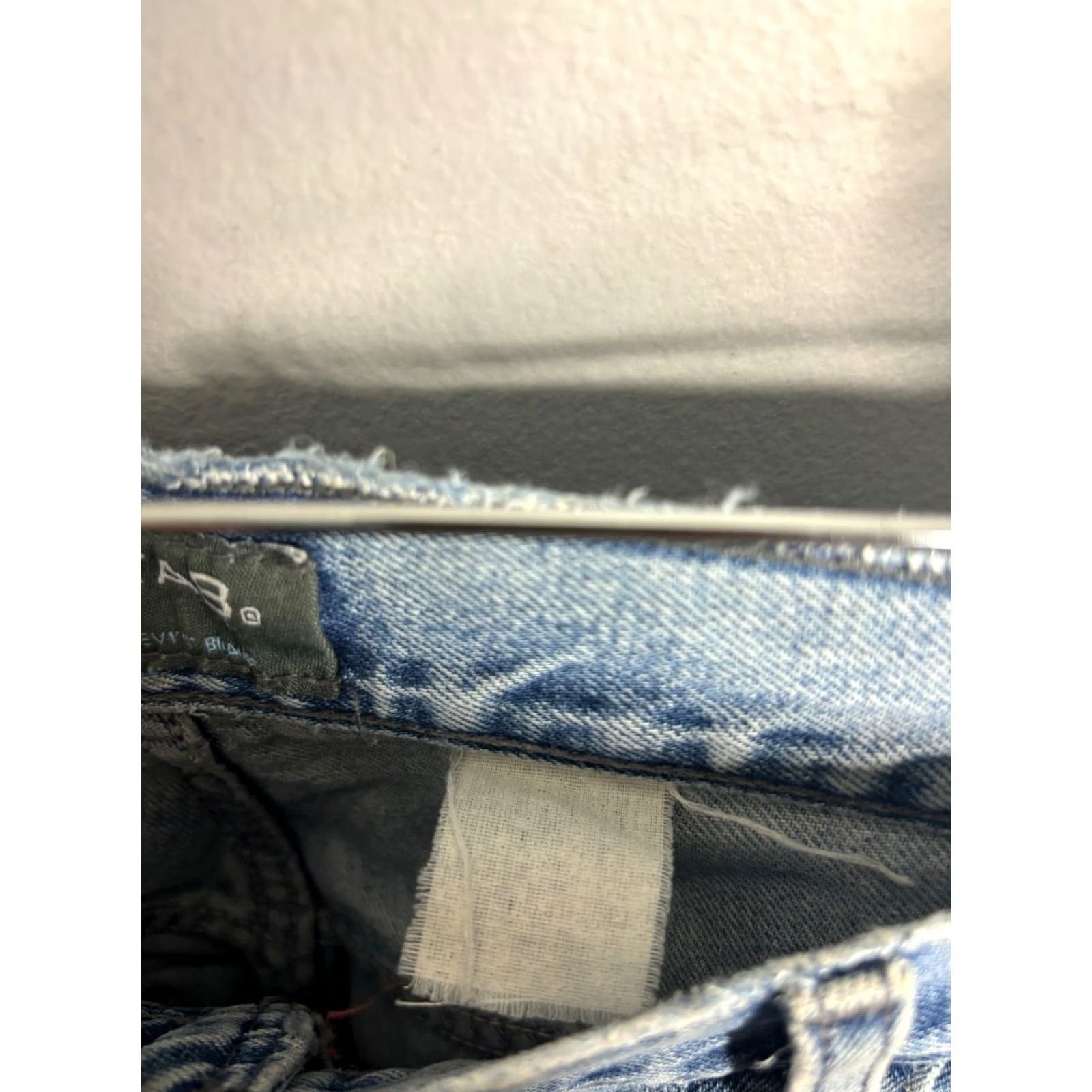 Levi's VINTAGE Levi's Silvertab Jeans Light Wash Straight 34 Men's Denim 8/10 Distressed Pockets USA 2040 29in Inseam Size US 34 / EU 50 - 7 Thumbnail