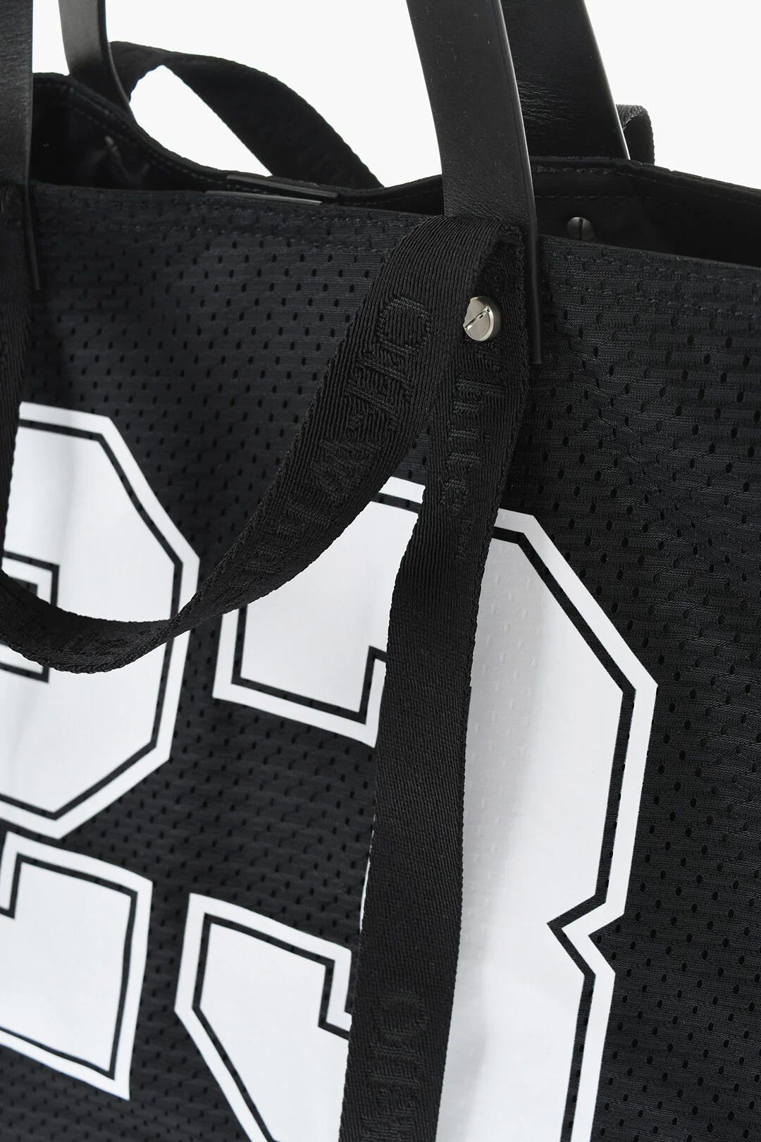 Off-White og1mm0426 Size: OS / Weekend Bag in Black Size ONE SIZE - 4 Thumbnail