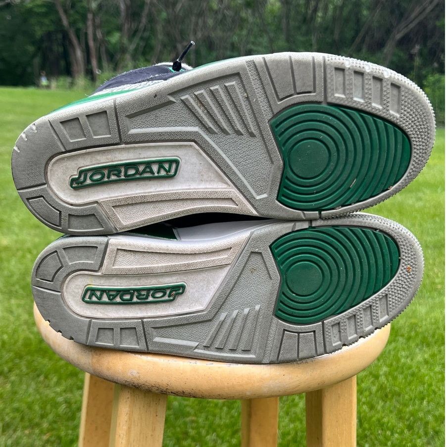 Jordan Brand × Nike Nike Air Jordan 3 Retro Pine Green Men's Shoes - Size 7 Size US 7 / EU 40 - 7 Thumbnail