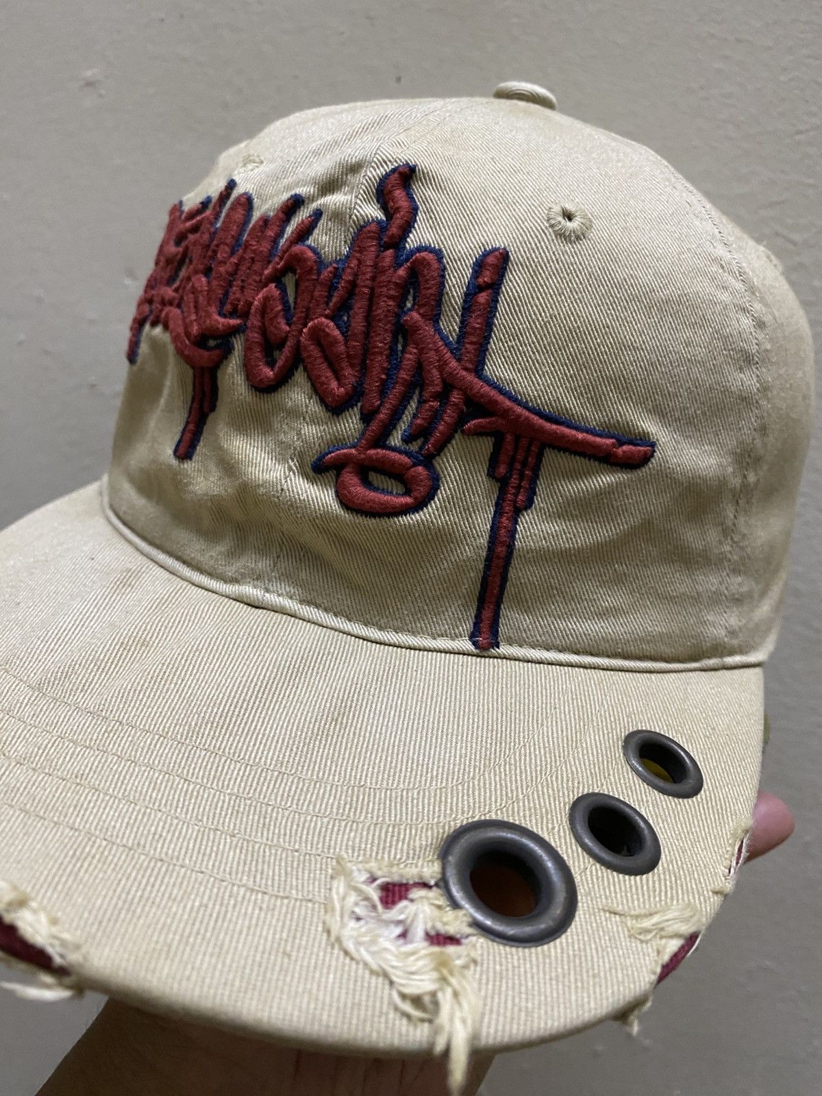 If Six Was Nine 2000s Distressed Gothic Hat Size ONE SIZE - 3 Thumbnail