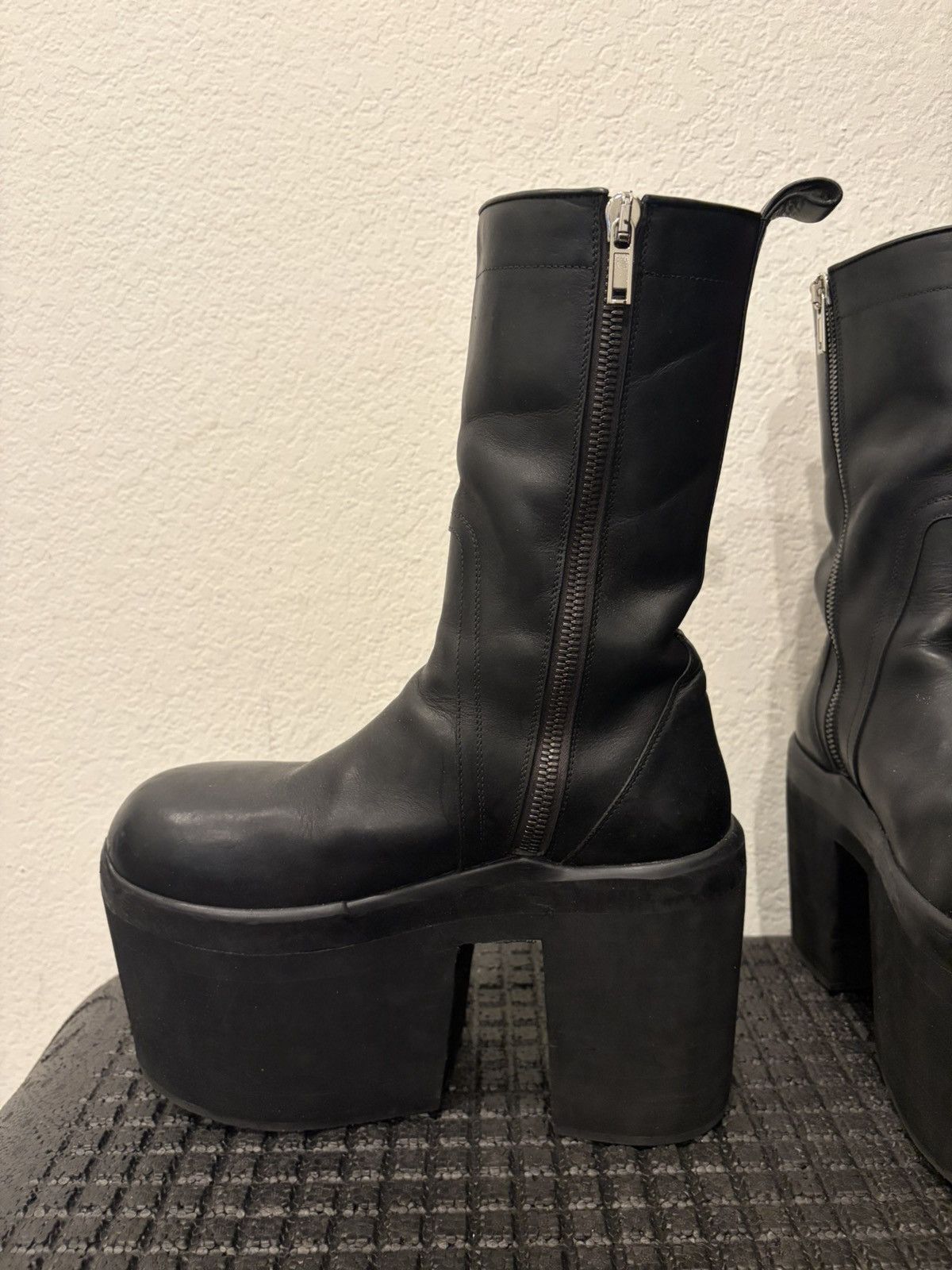 Rick Owens Rick Owens Bozo Tractor Creeper Zipper Boot Custom Sole Size US 10 / EU 43 - 5 Thumbnail