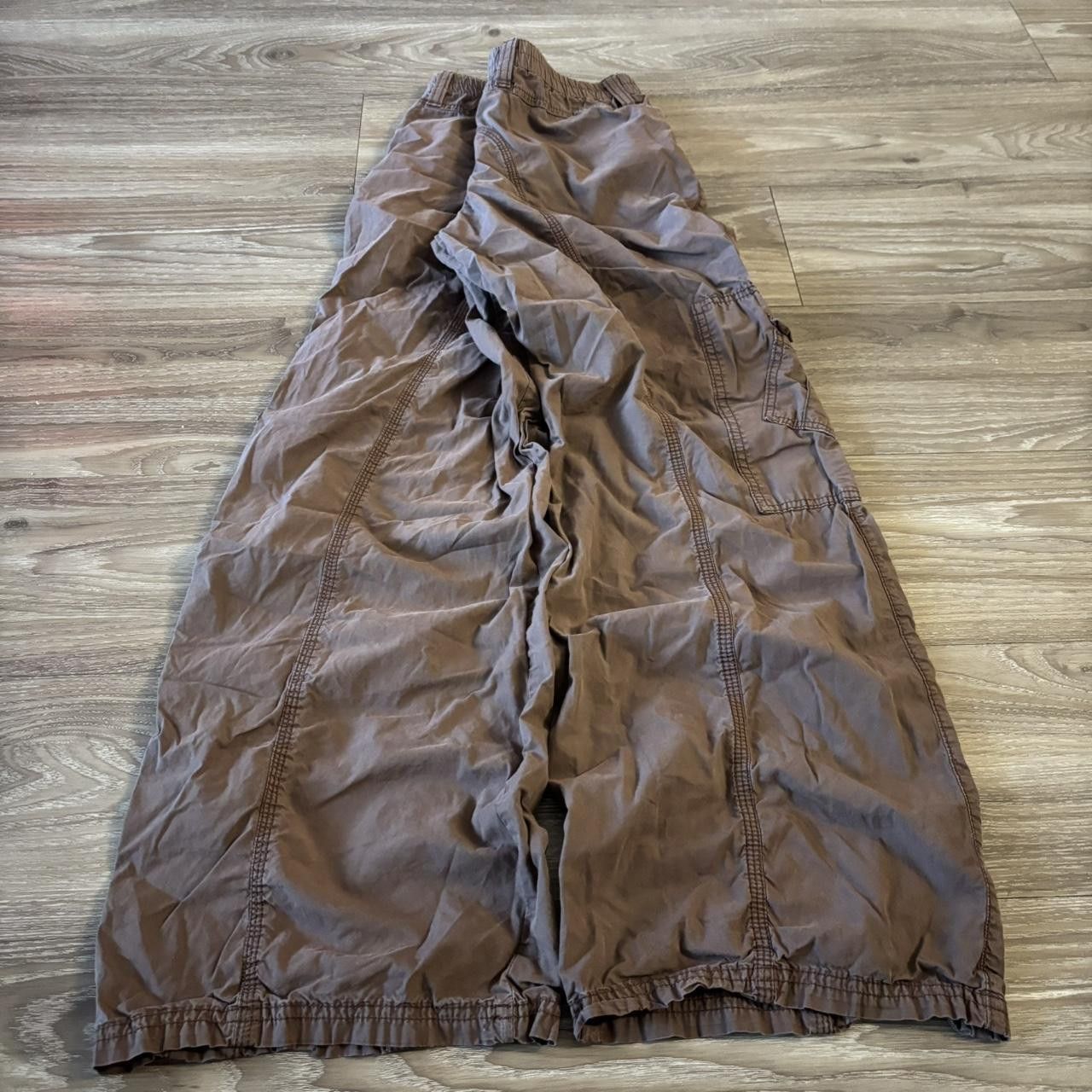 Vintage Crazy Vintage Y2K/2000s Baggy Brown Streetwear Skater Cargo Pants! 28x31 Size US 28 / EU 44 - 4 Thumbnail