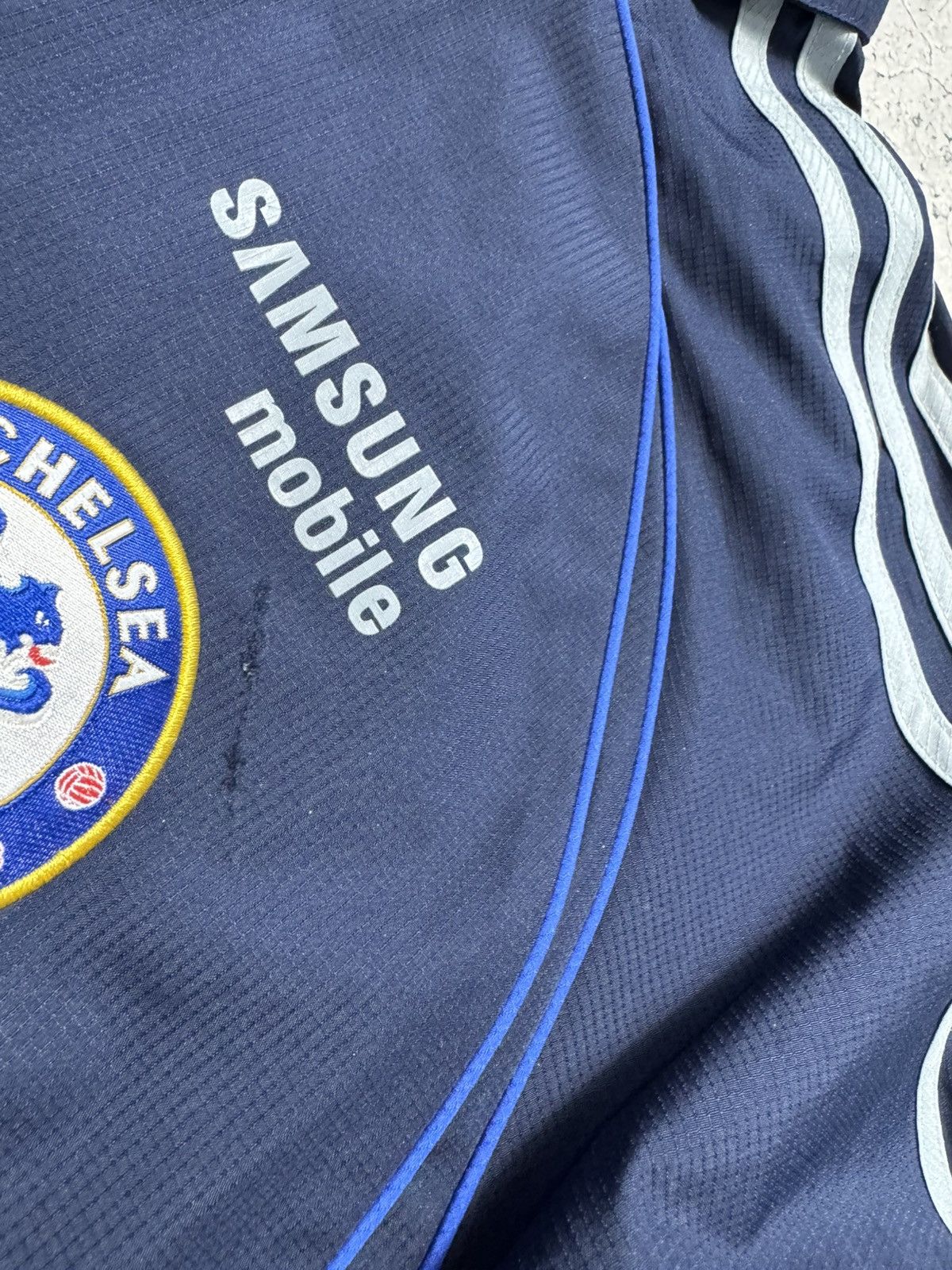 Adidas Adidas FC Chelsea Y2K Nylon Football Jacket Vintage Size US L / EU 52-54 / 3 - 14 Thumbnail