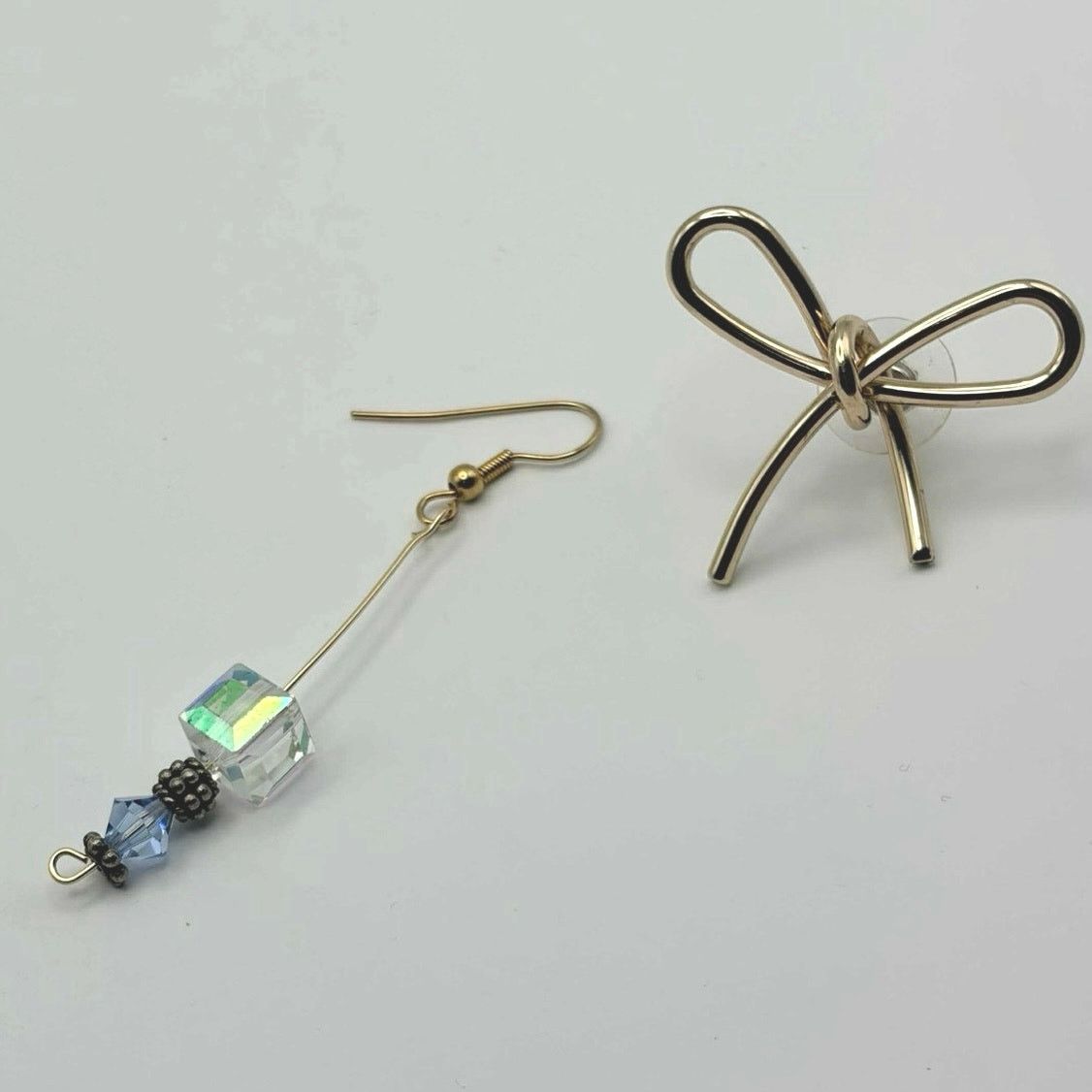 Other Gold Bow & Crystal Drop Earrings Size ONE SIZE - 4 Thumbnail