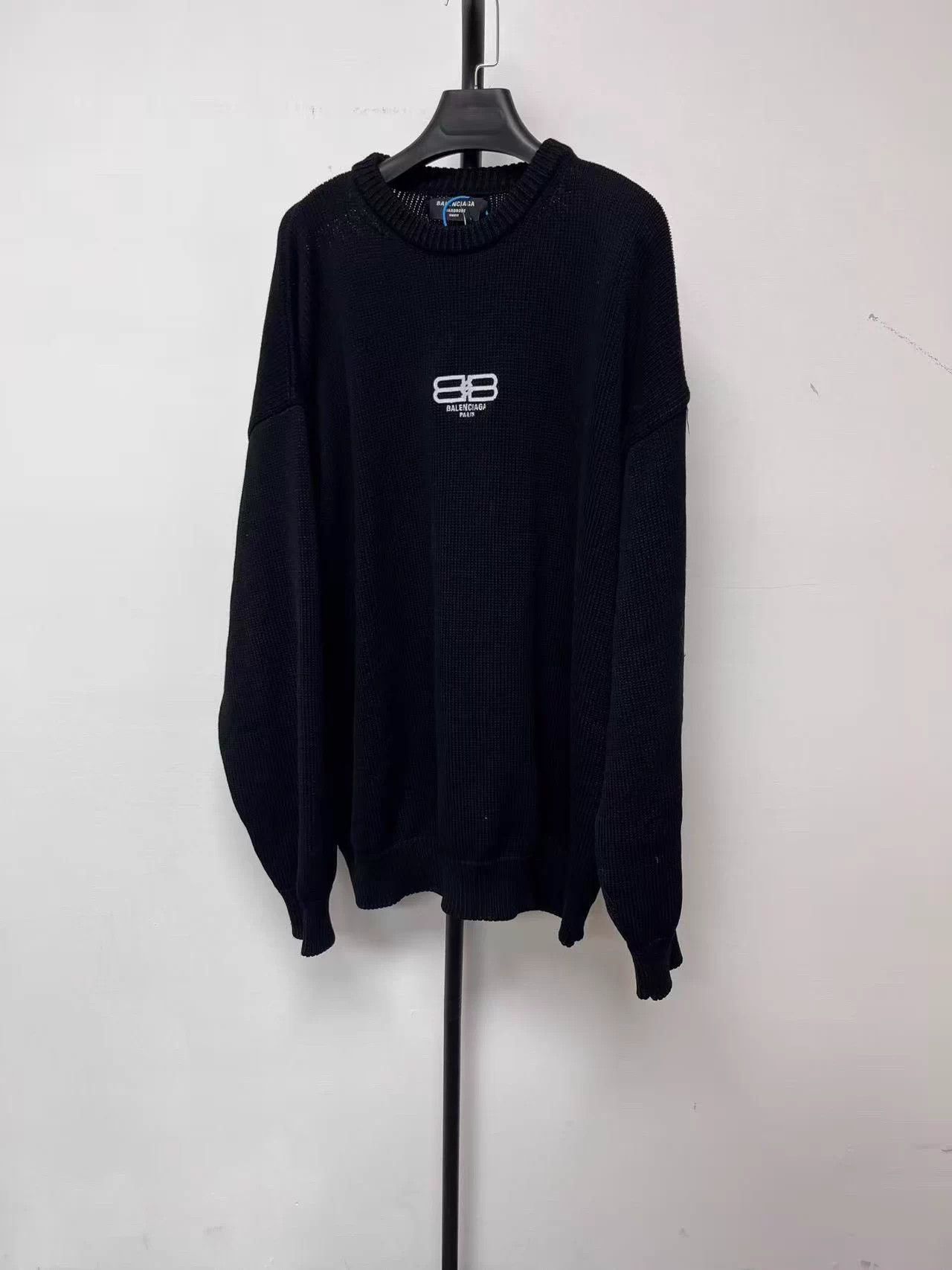 Balenciaga Balenciaga Logo Embroidered Longsleeve Sweater Men's XS Good Size US XS / EU 42 / 0 - 1 Thumbnail