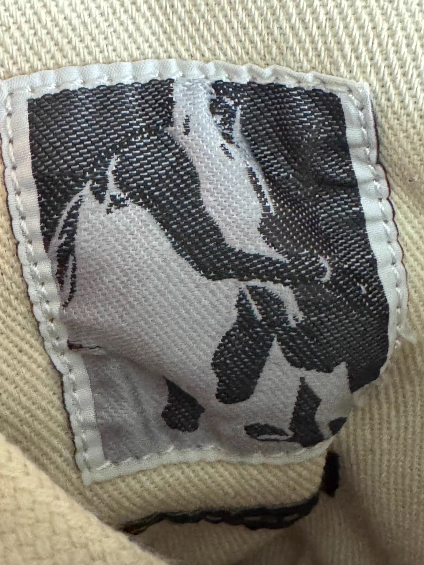 Rick Owens Brand New Rick Owens High-Top Converse Size US 7 / IT 37 - 8 Thumbnail