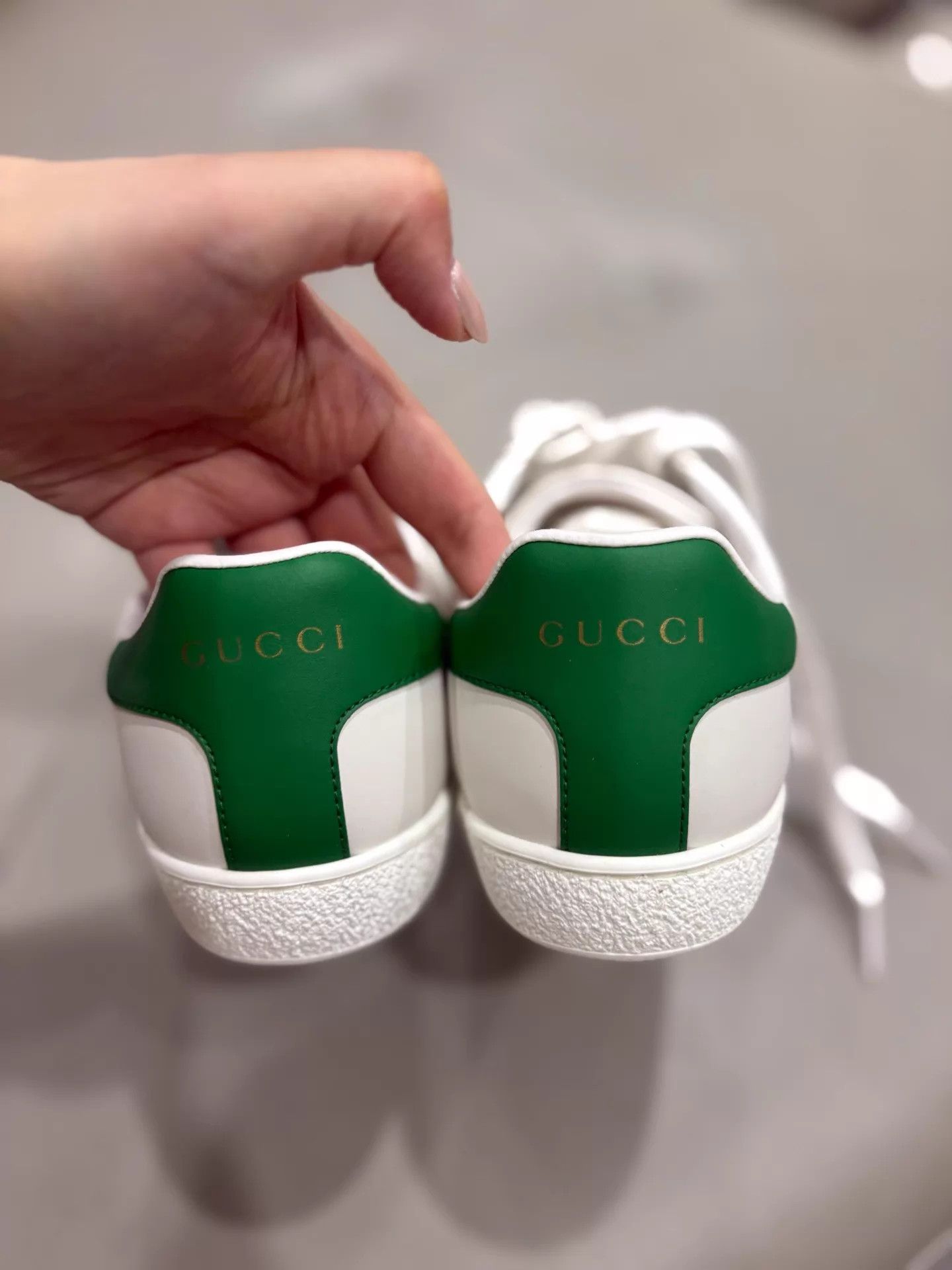 Gucci Gucci Kitten Logo Leather White Sneakers NOS 36 Size US 5.5 / IT 35.5 - 3 Thumbnail