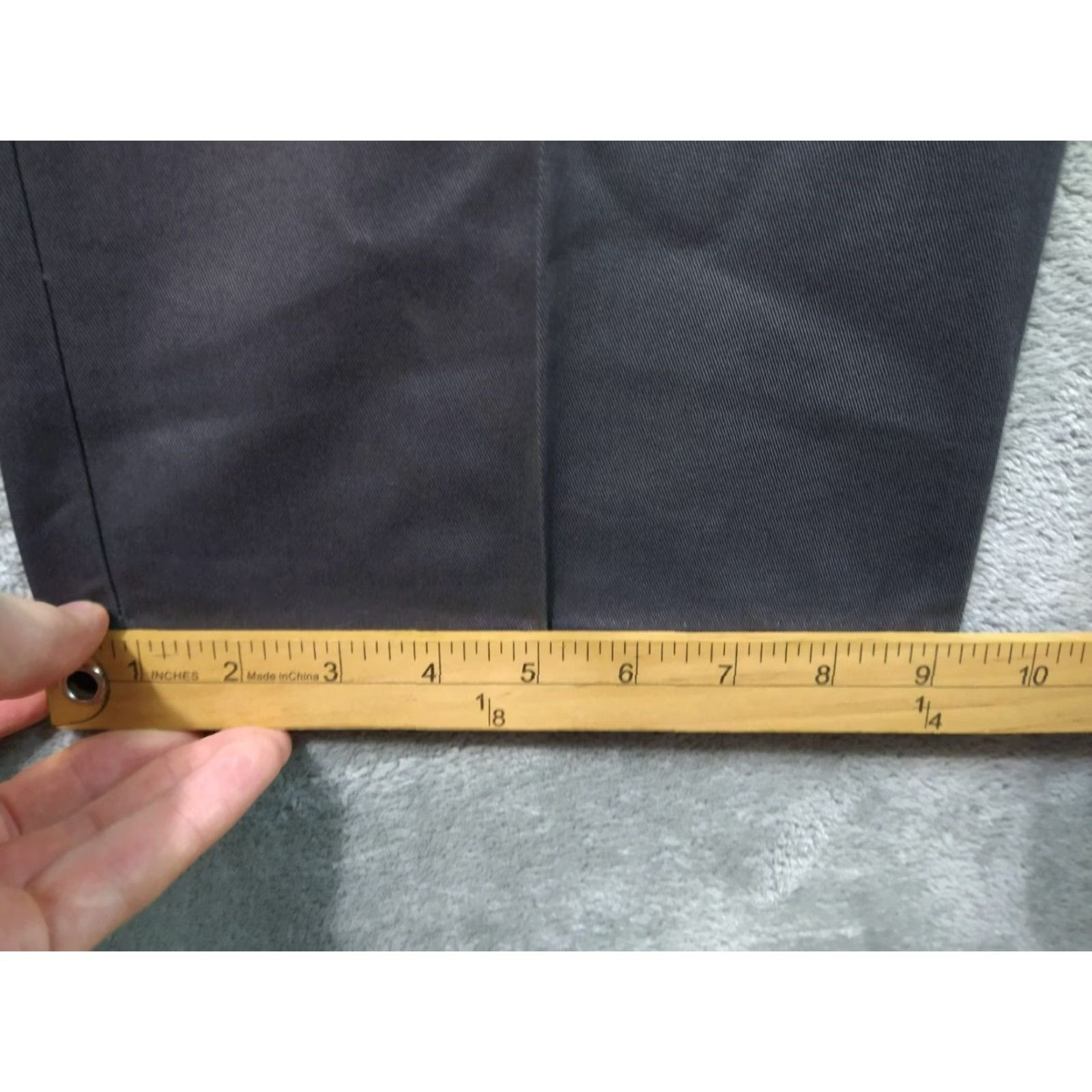 Haggar Haggar Pants Mens 40x32 Gray Premium Khaki No Iron Straight Fit Flat Front Pants Mens Regular Gray City Preppy Size US 40 / EU 56 - 6 Thumbnail