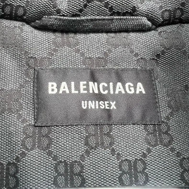 Balenciaga Balenciaga Double B Monogram Printed Warm Sleeveless Vest Size US S / EU 44-46 / 1 - 3 Thumbnail