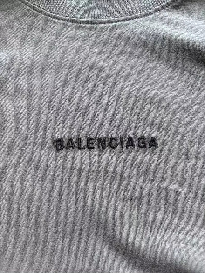 Balenciaga Balenciaga Letter Logo Embroidered Crew Neck T-Shirt Size US M / EU 48-50 / 2 - 3 Thumbnail