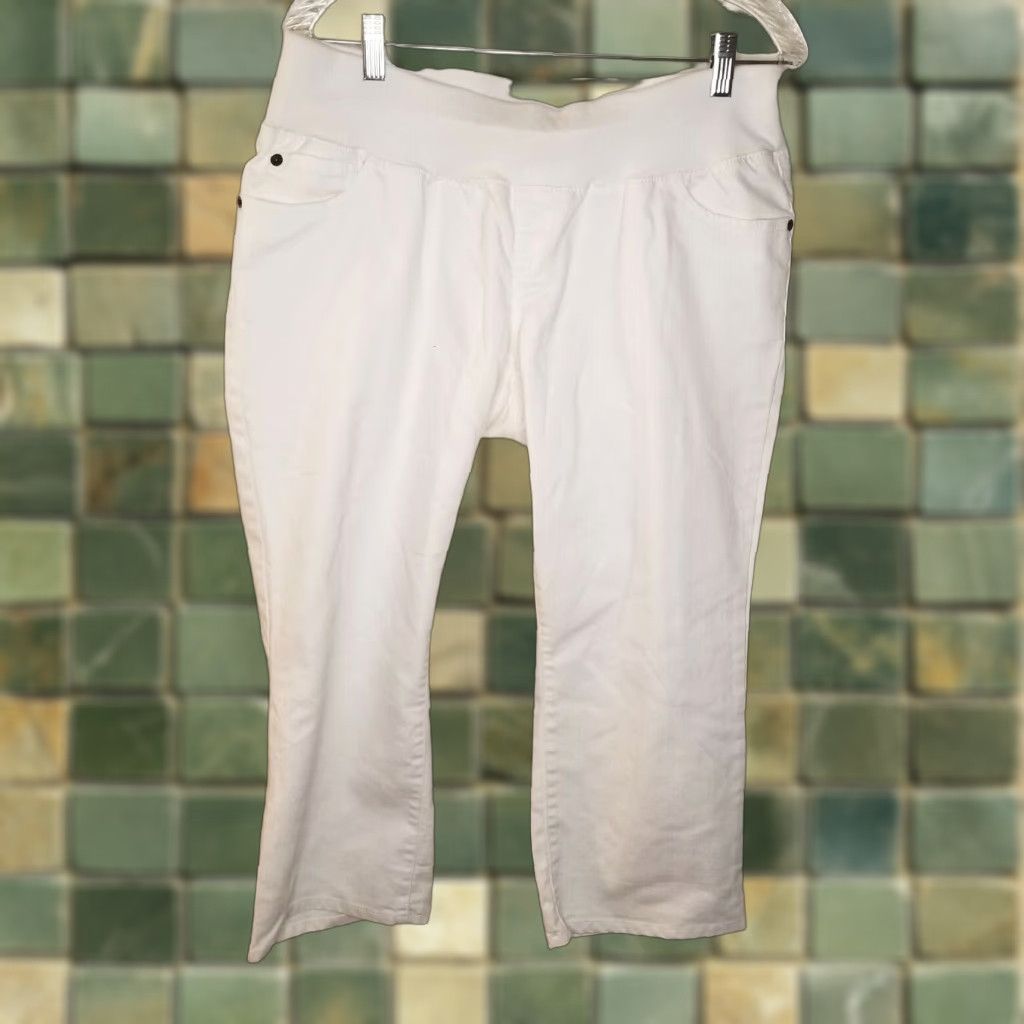 Vintage Liz Lange Jeans Maternity White Elastic Waist Size 14 Womens Straight Jeans Size 36" / US 14 / IT 50 - 1 Thumbnail