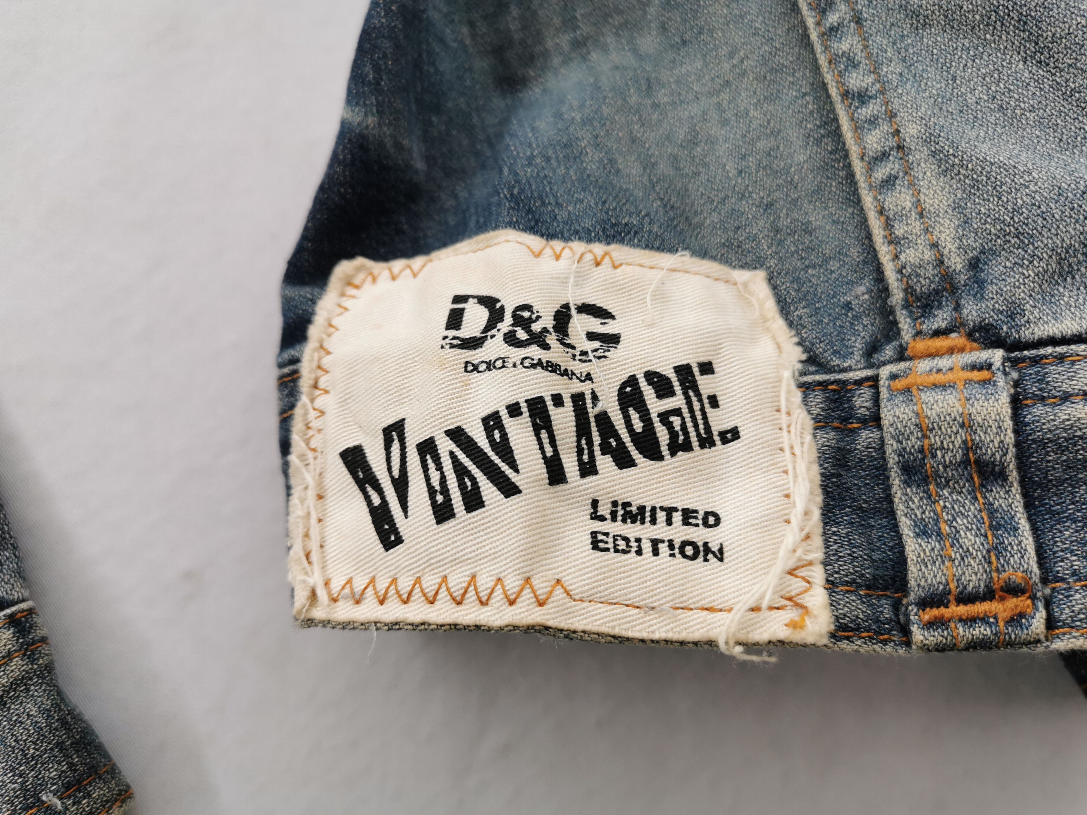 Dolce & Gabbana Vintage 90s Dolce & Gabbana Wonder Women Denim Jacket Size M / US 6-8 / IT 42-44 - 4 Thumbnail