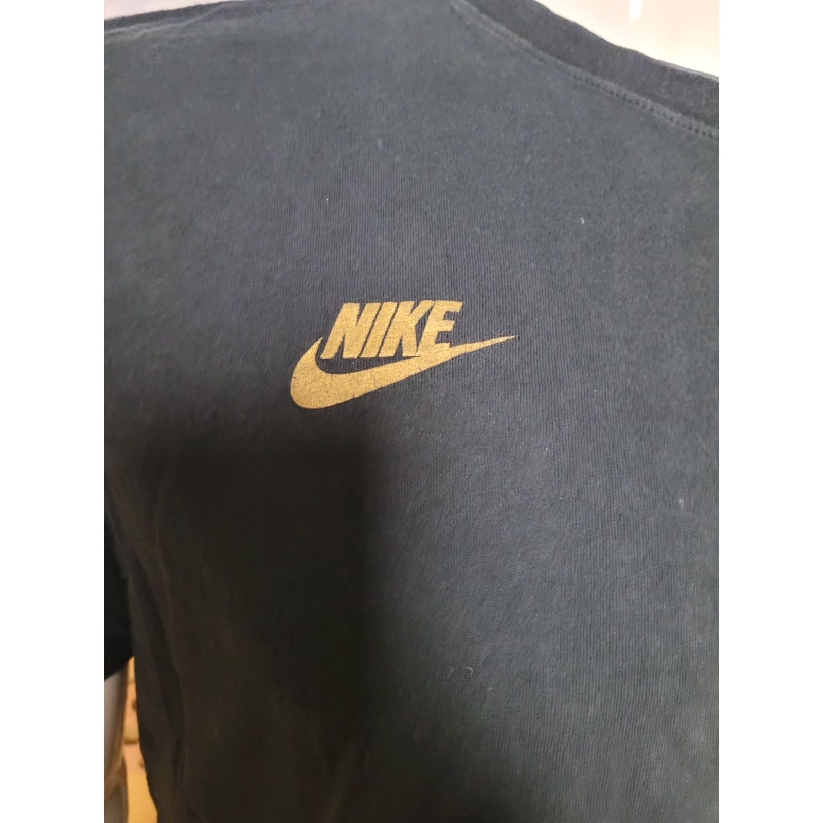 Nike Nike Air Short Sleeve T-Shirt Men XL Black Nike Air Runners Society Shirt Adults XL Black graphic print 90s Irreverence Size US XL / EU 56 / 4 - 3 Thumbnail