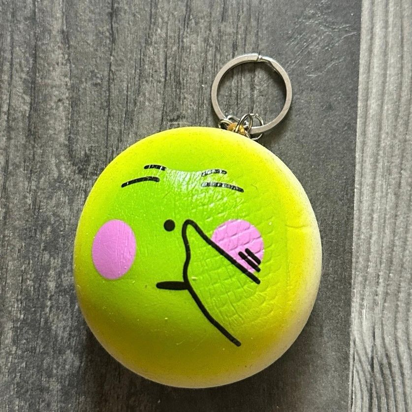 Other green silly face squishy keychain Size ONE SIZE - 1 Thumbnail