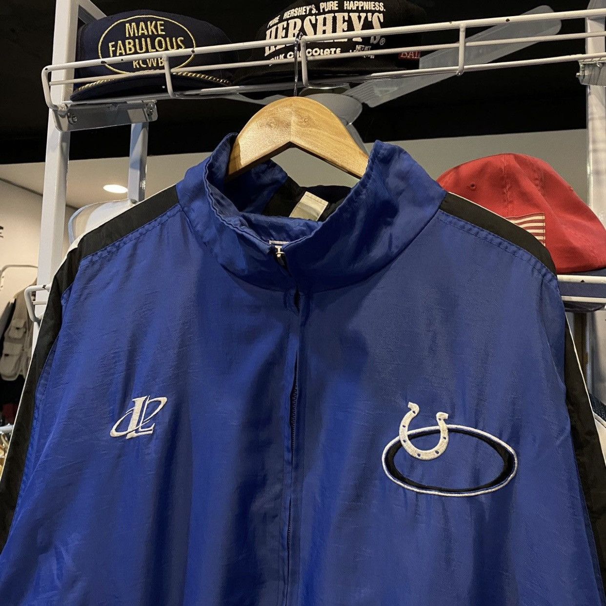 NFL Vintage Logo Athletic NFL Pro Line Indianapolis Colts Jacket Size US L / EU 52-54 / 3 - 6 Thumbnail