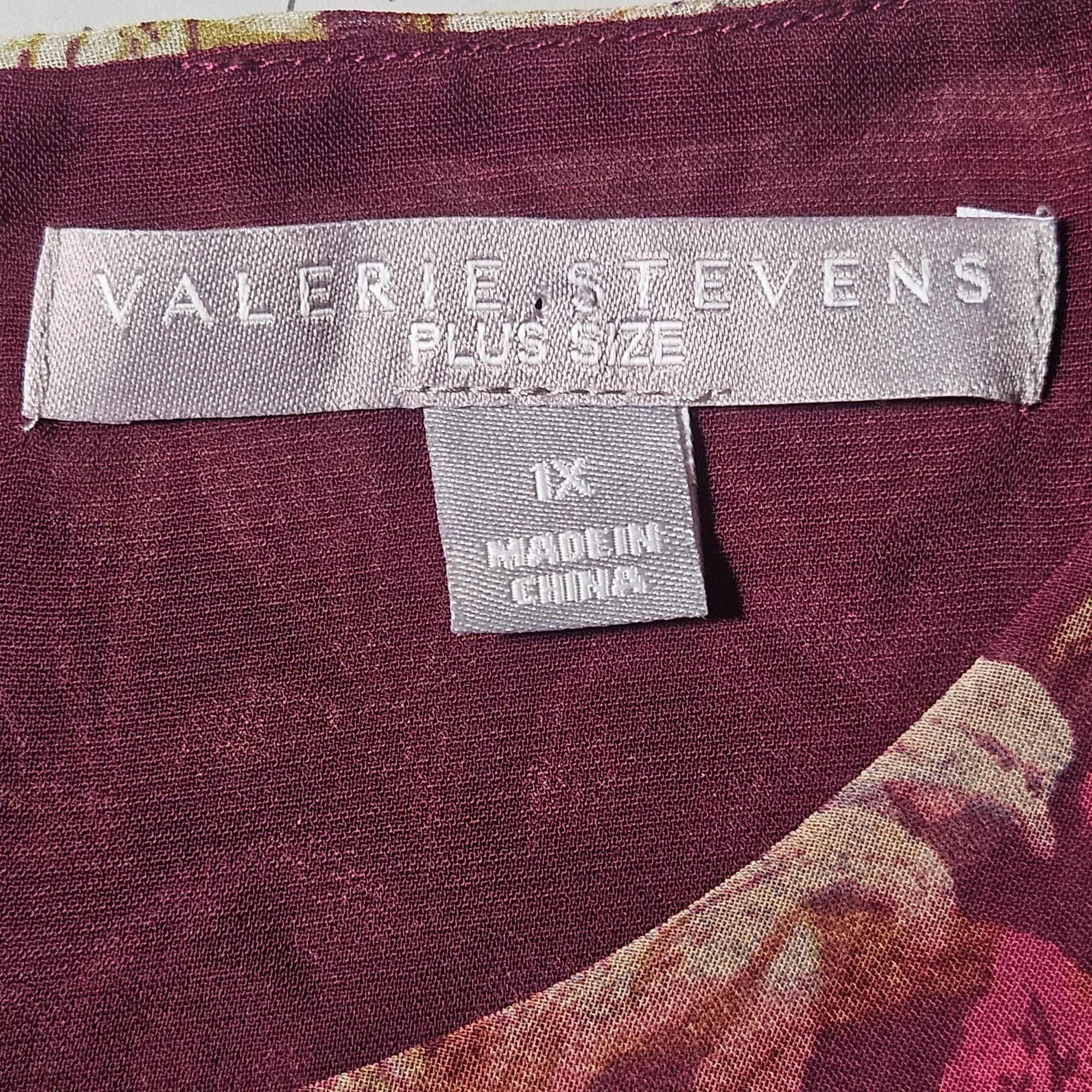 Other Valerie Stevens Women’s Floral Blouse 1X Burgundy Long Sleev Size XL / US 12-14 / IT 48-50 - 3 Thumbnail