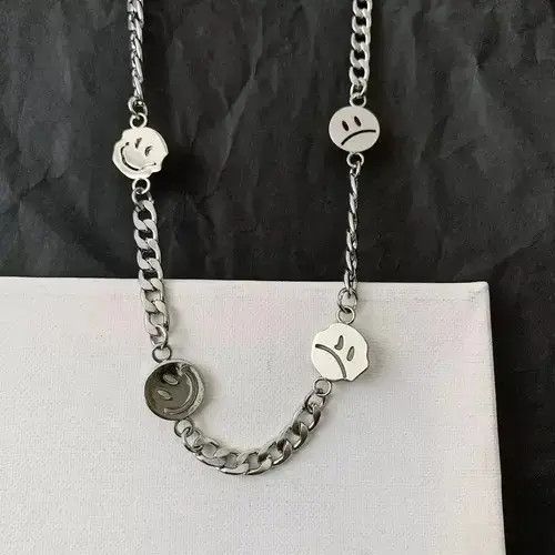 Other Smiley Face Chain Size ONE SIZE - 2 Thumbnail