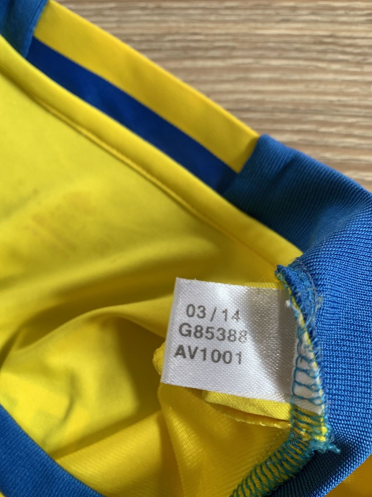 Adidas × Vintage Vintage Adidas Sweden National Football Team Antonsson #9 Size US L / EU 52-54 / 3 - 11 Thumbnail