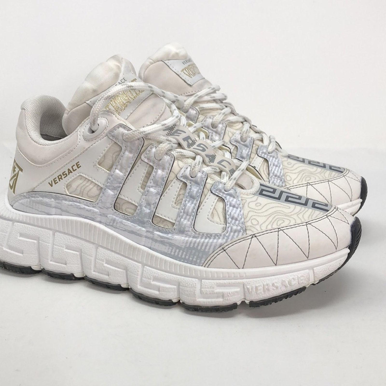 Versace Versace Womens Trigreca Bianco Oro DST539G Sneakers -Size 39 Size US 9 / IT 39 - 11 Thumbnail