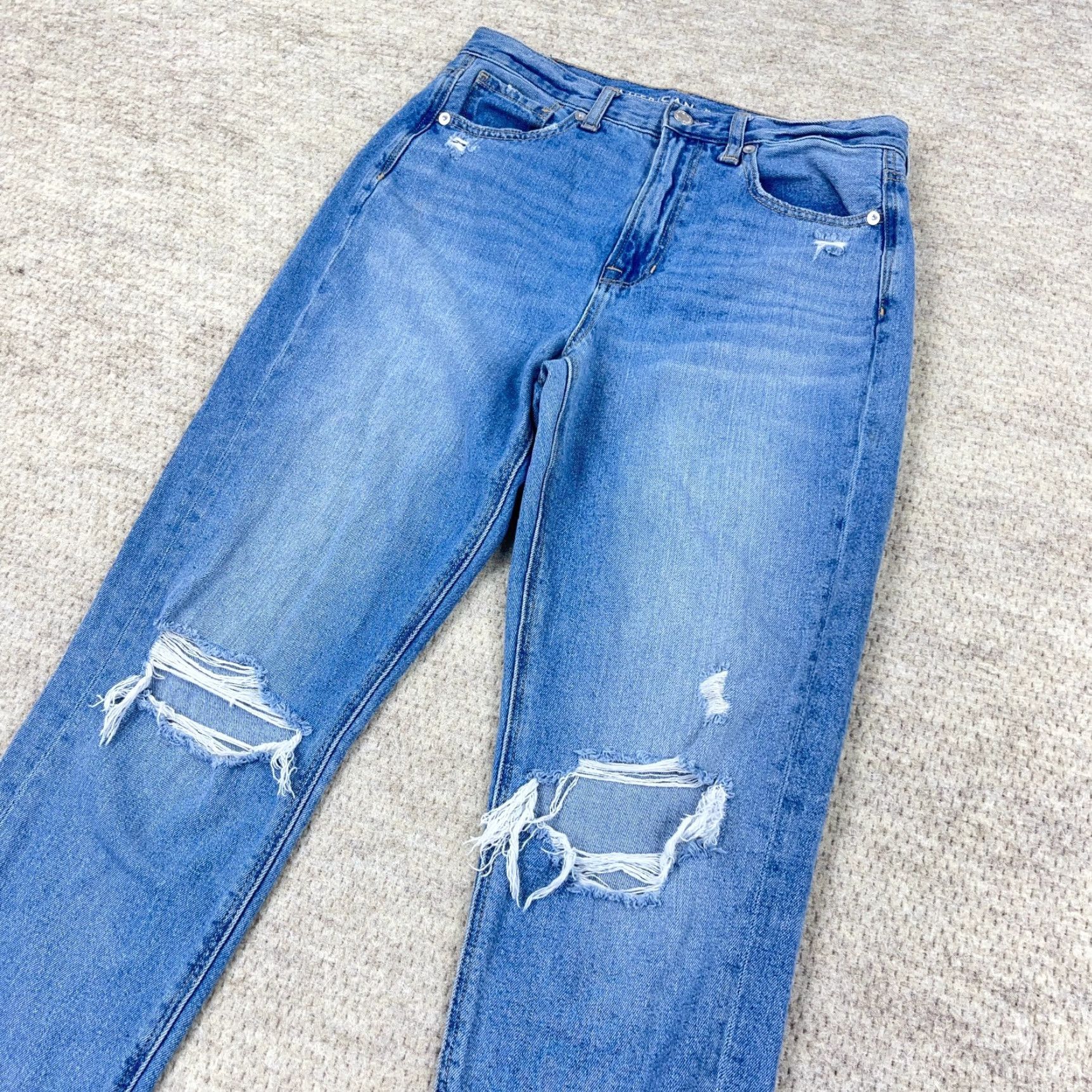 American Eagle Outfitters VINTAGE American Eagle Jeans Women 6 Mom Jean High Waist Ripped Distressed Baggy N Size 28" / US 6 / IT 42 - 3 Thumbnail