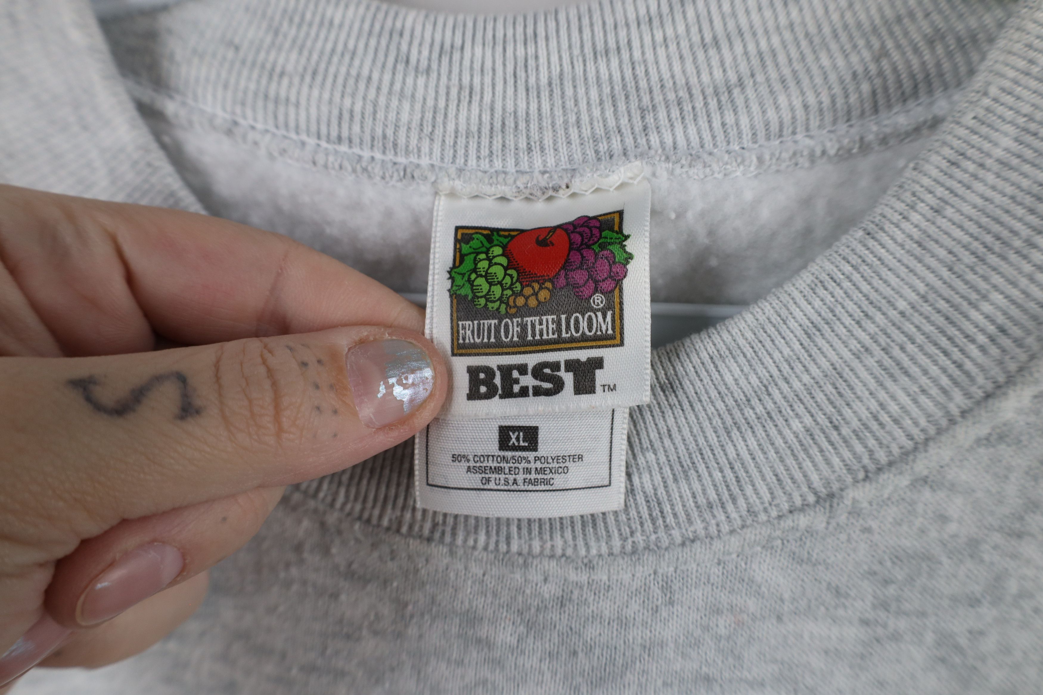 Vintage Vintage 90s Nature Center Crewneck Sweatshirt Heather Gray Size US XL / EU 56 / 4 - 10 Thumbnail
