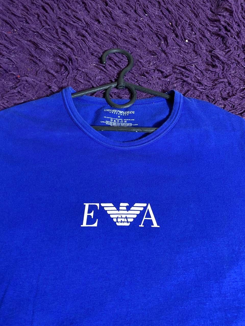 Emporio Armani × Vintage Vintage Big Graphic Logo Distressed 90’s tee Size US M / EU 48-50 / 2 - 11 Thumbnail