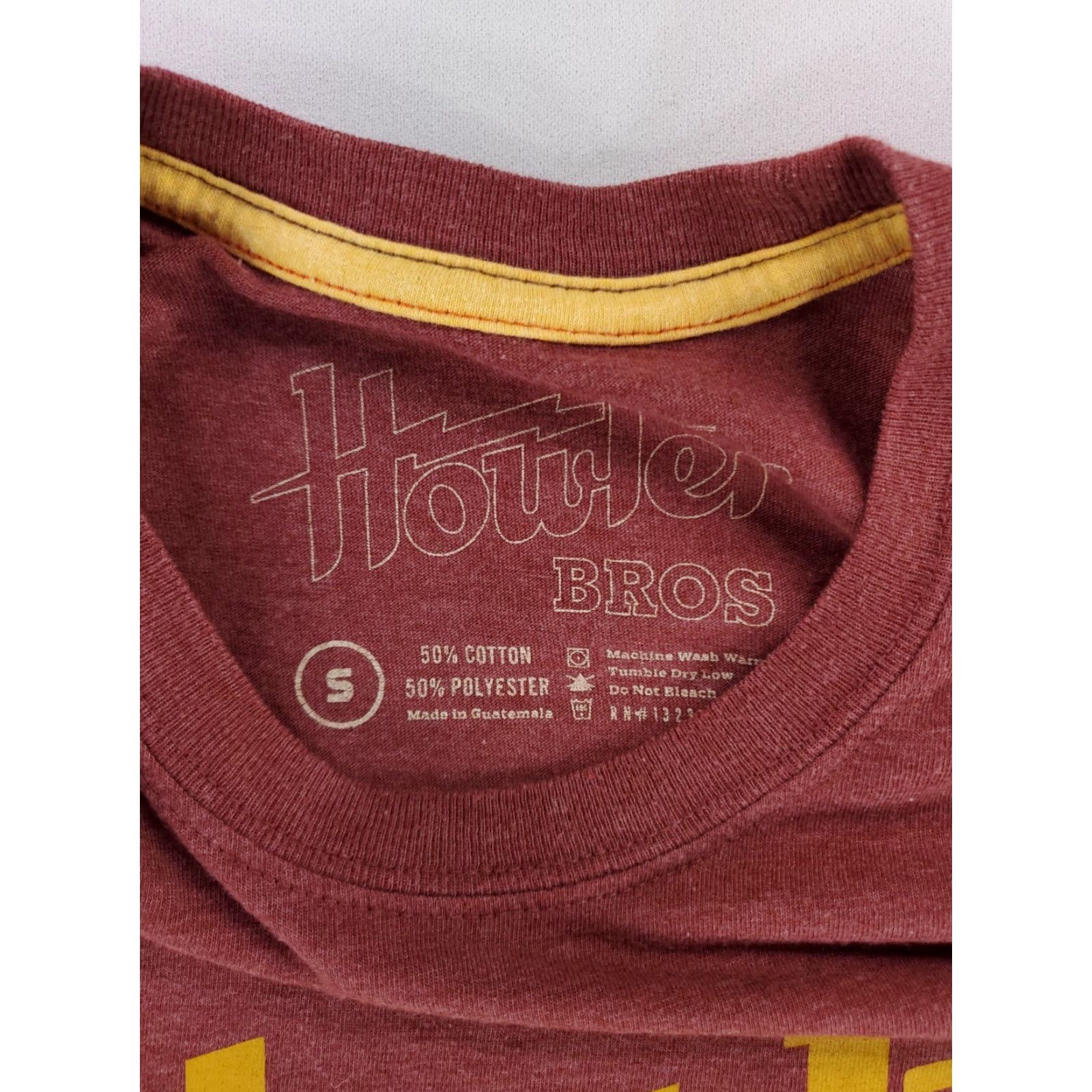 Howler Brothers Howler Bros Spellout T Shirt Short Sleeve Red Mens S Size US S / EU 44-46 / 1 - 3 Thumbnail