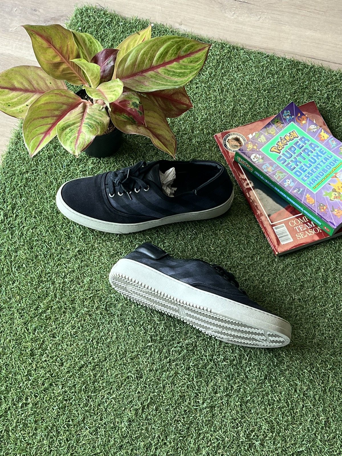 image of Off White x Virgil Abloh Offwhite Virgil Vans Shoes in Black, Men's (Size 11)