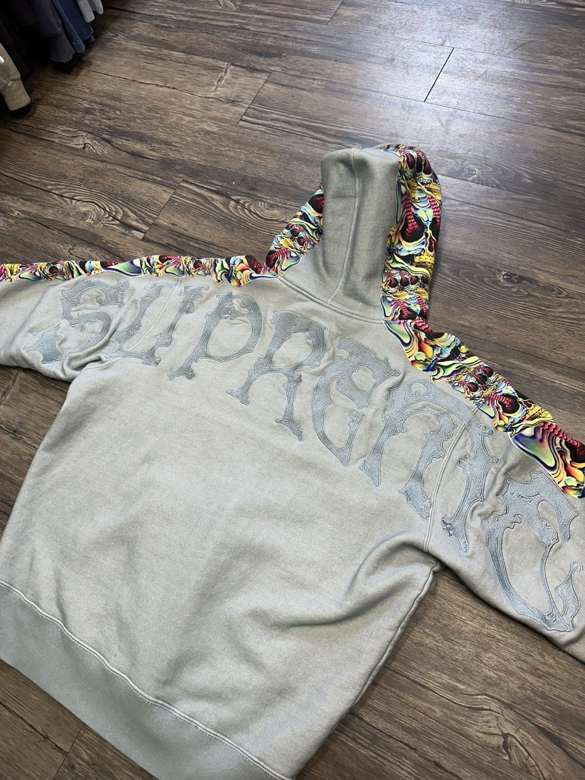Supreme Supreme Embroidered Graffiti Hoodie Size US M / EU 48-50 / 2 - 2 Thumbnail