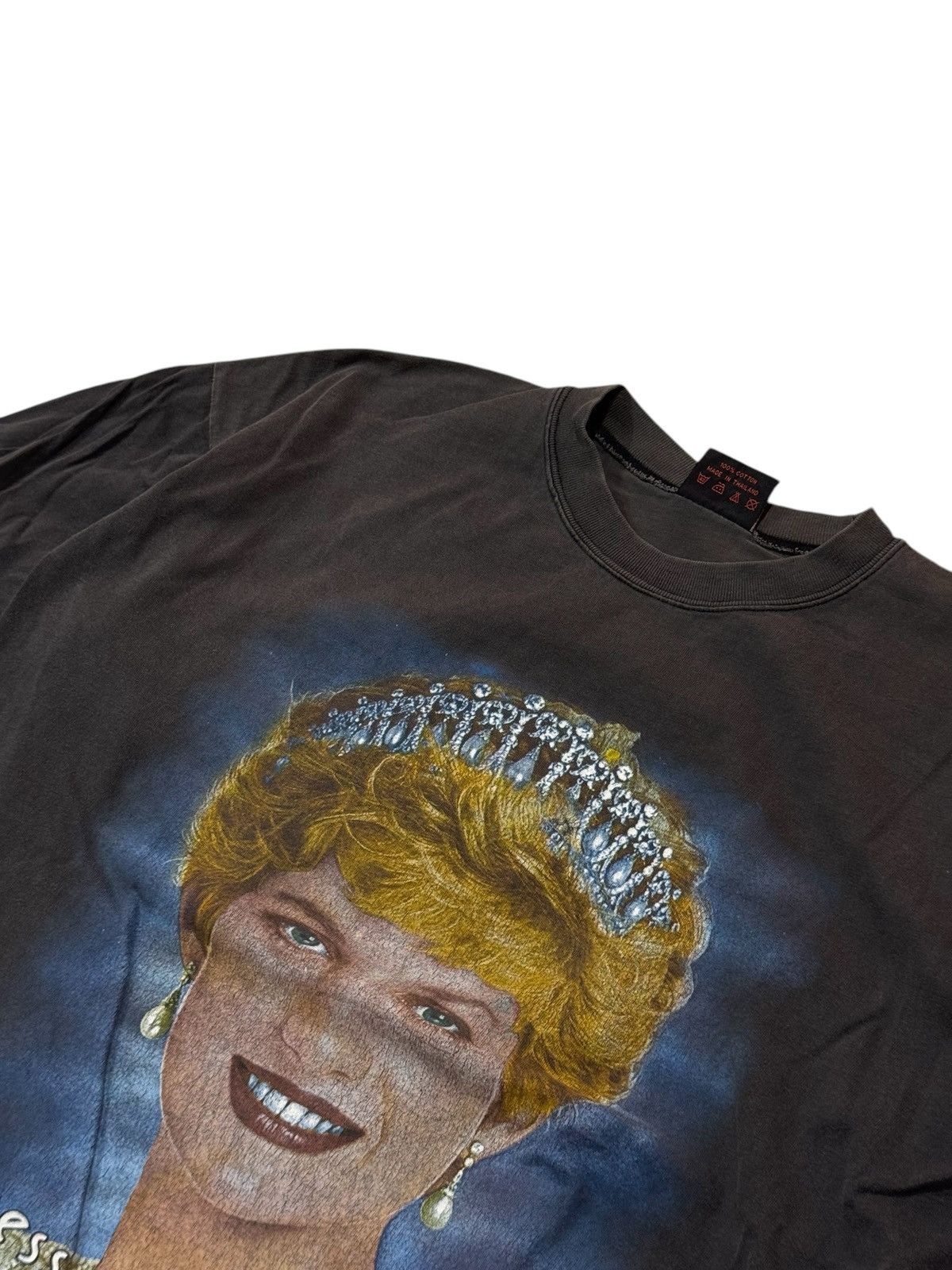 Vintage Vintage T-shirt Memorial Princess Diana Size US XL / EU 56 / 4 - 1 Thumbnail
