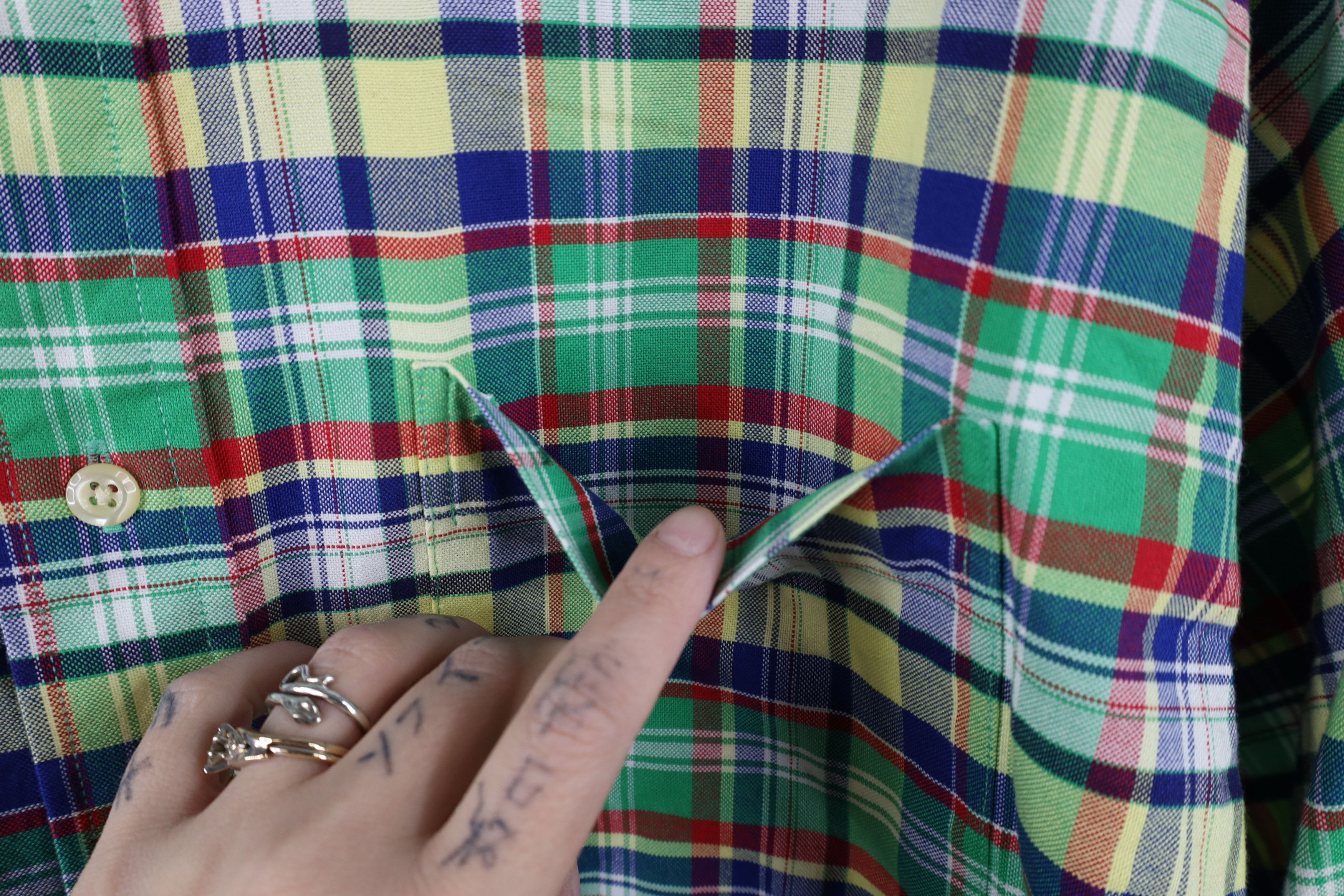 Tommy Hilfiger Vintage 90s Tommy Hilfiger Madras Plaid Button Down Shirt Size US M / EU 48-50 / 2 - 5 Thumbnail