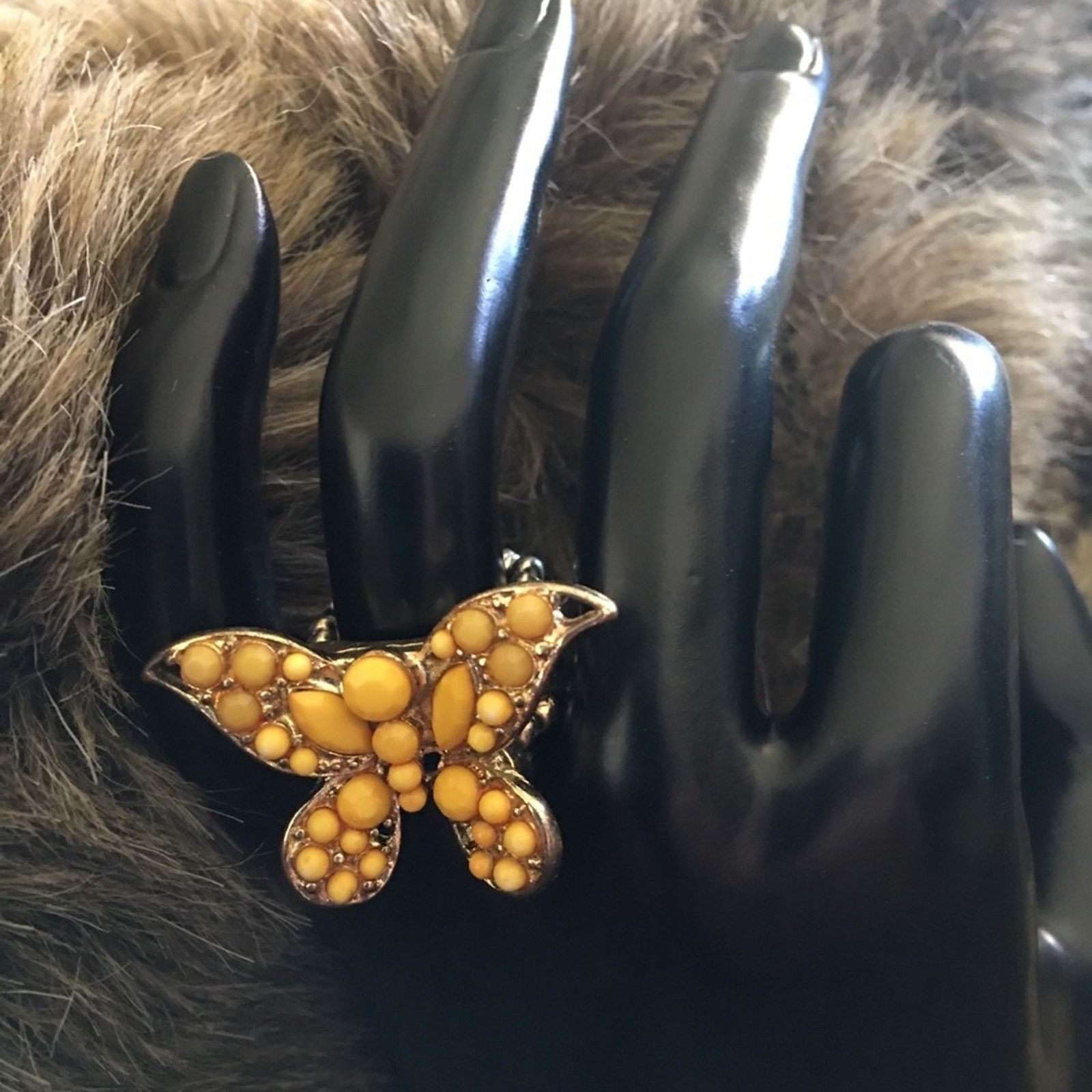 Jewelry Gold faceted stone butterfly stretch ring Size ONE SIZE - 1 Thumbnail