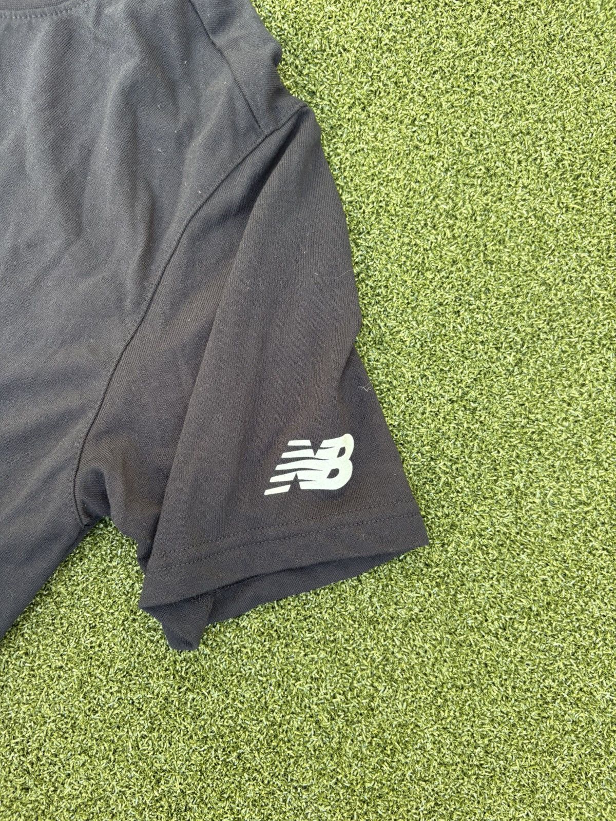 New Balance New Balance 247 Tee Size US M / EU 48-50 / 2 - 3 Thumbnail