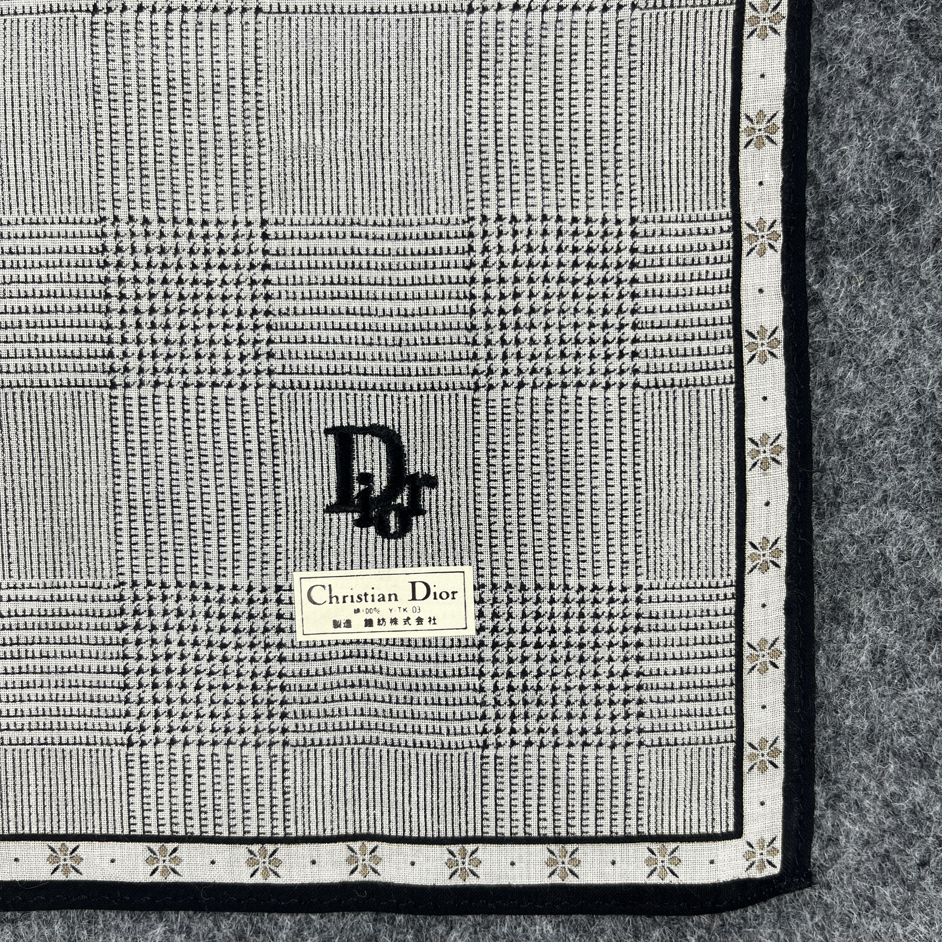Other Christian Dior Handkerchief / Bandana / Neckerchief B034 Size ONE SIZE - 3 Thumbnail